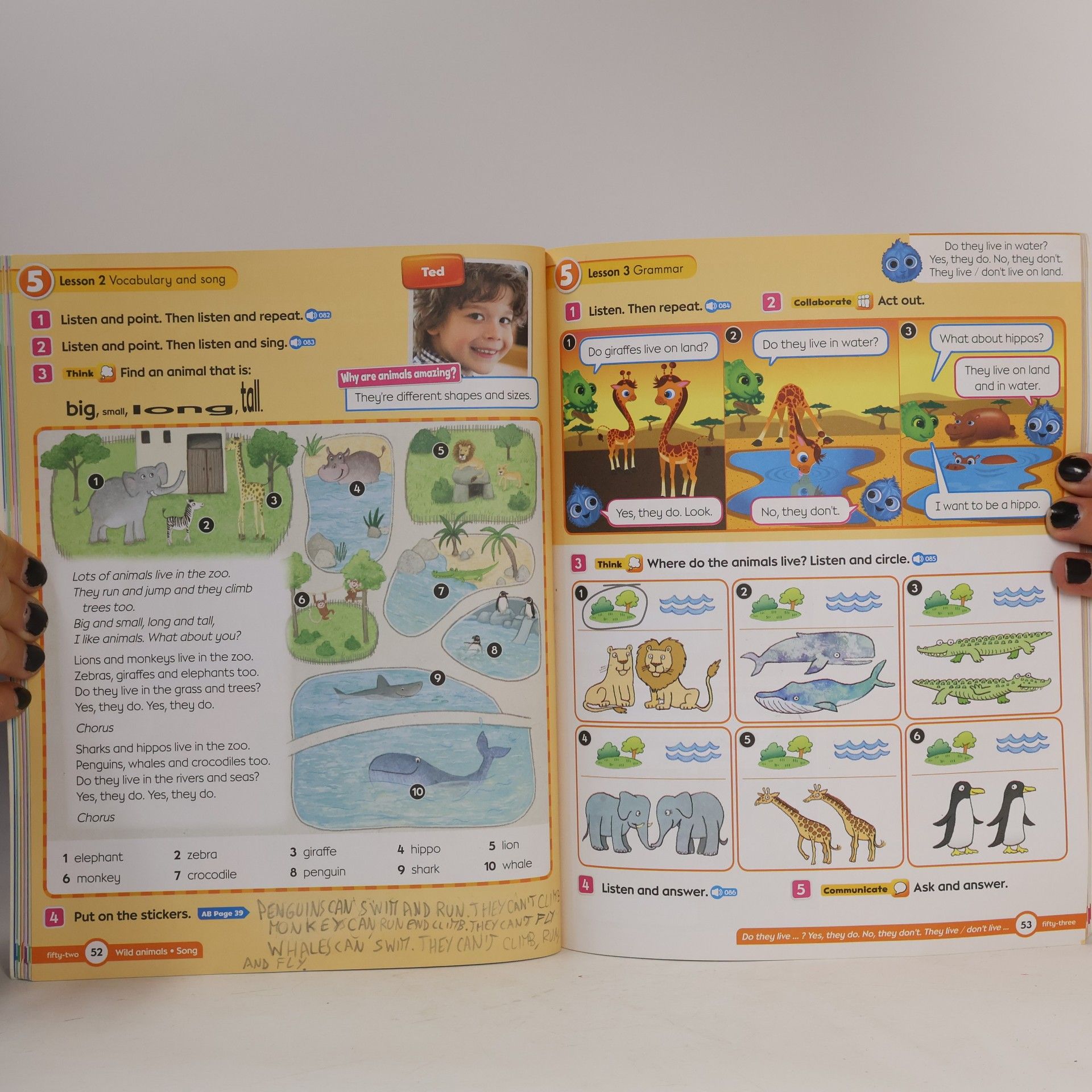 Mary Charrington Bright Ideas - 2: Class Book and App Pack