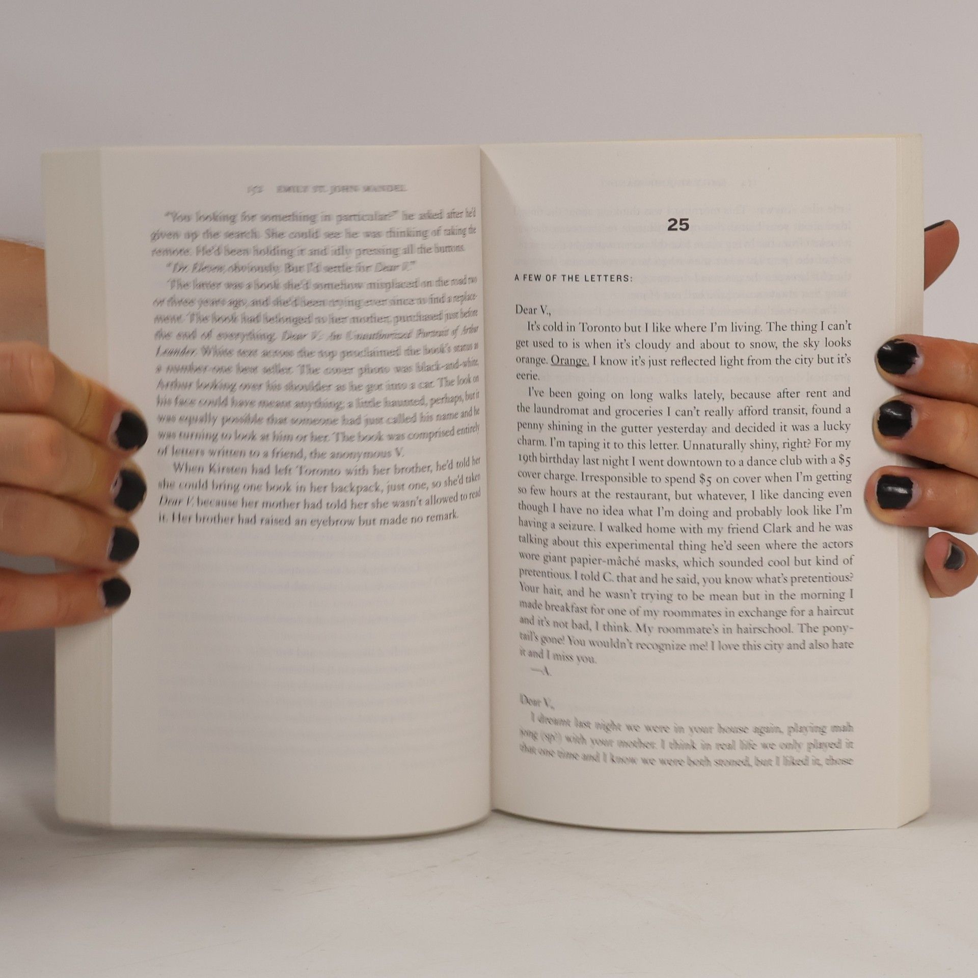 Emily St. John Mandel Station Eleven