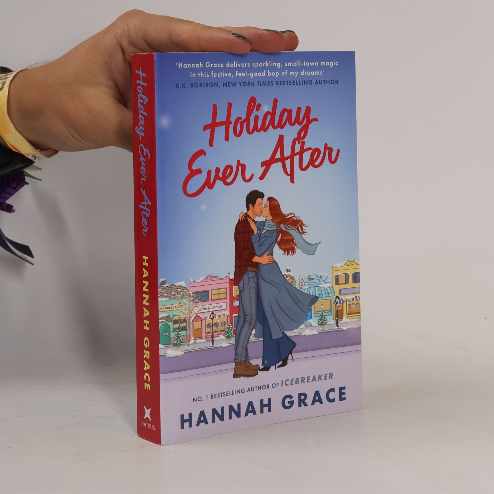 Hannah Grace Holiday Ever After
