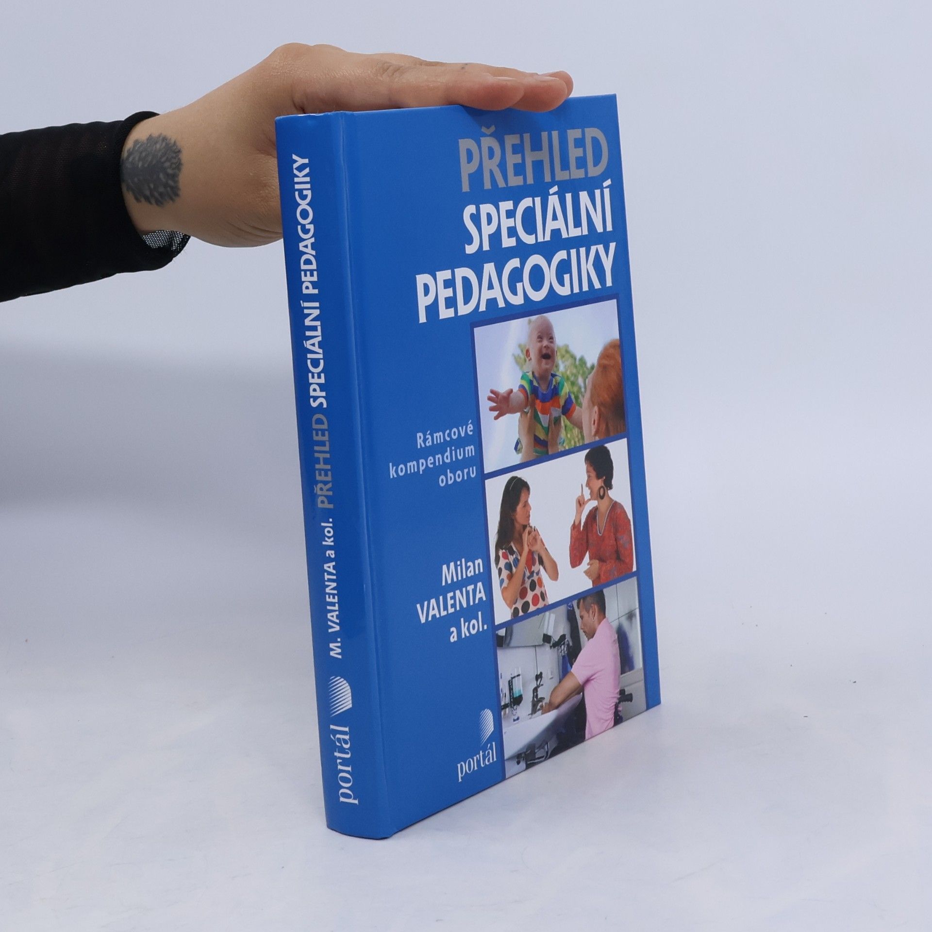 Milan Valenta Přehled speciální pedagogiky
