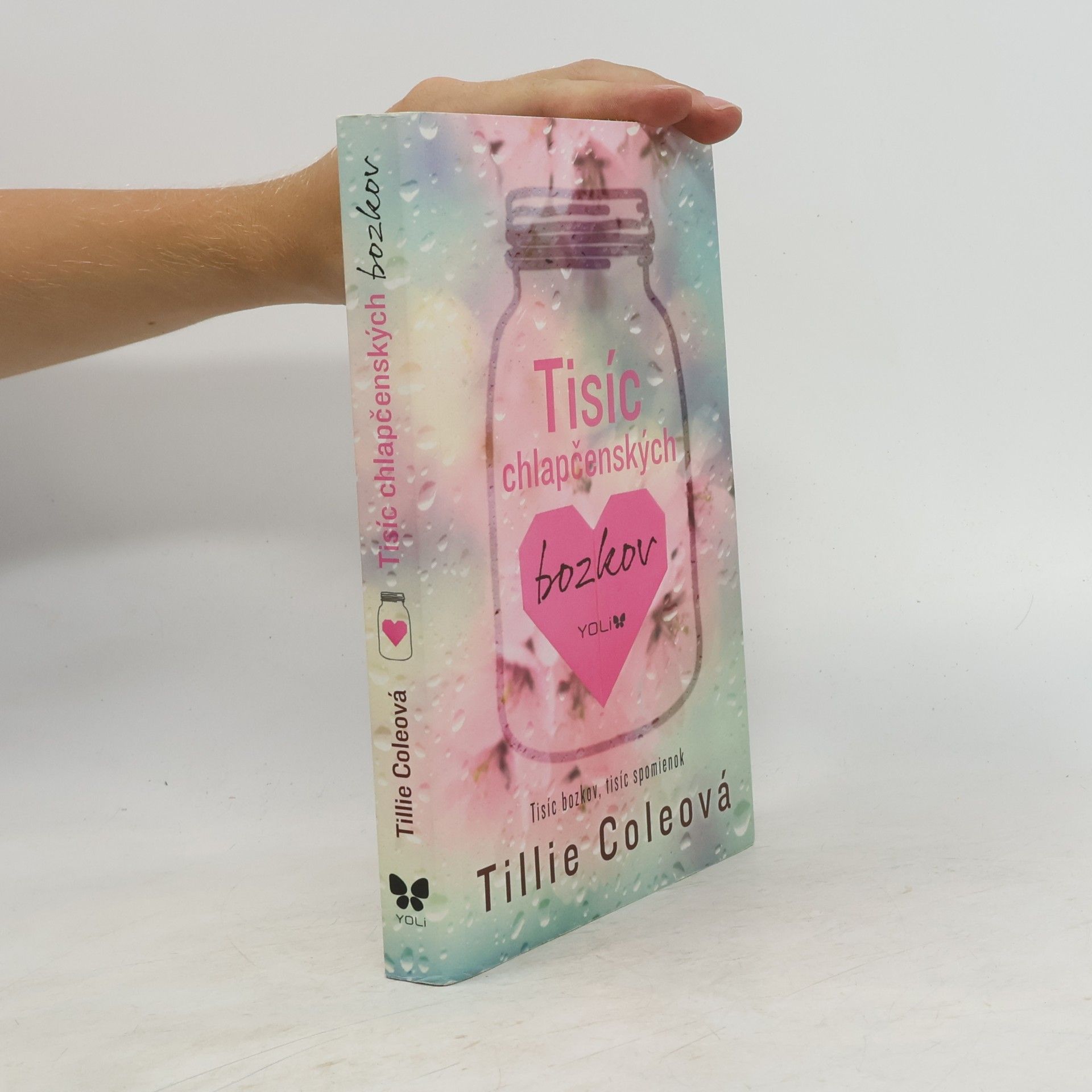 Tillie Cole Tisíc chlapčenských bozkov