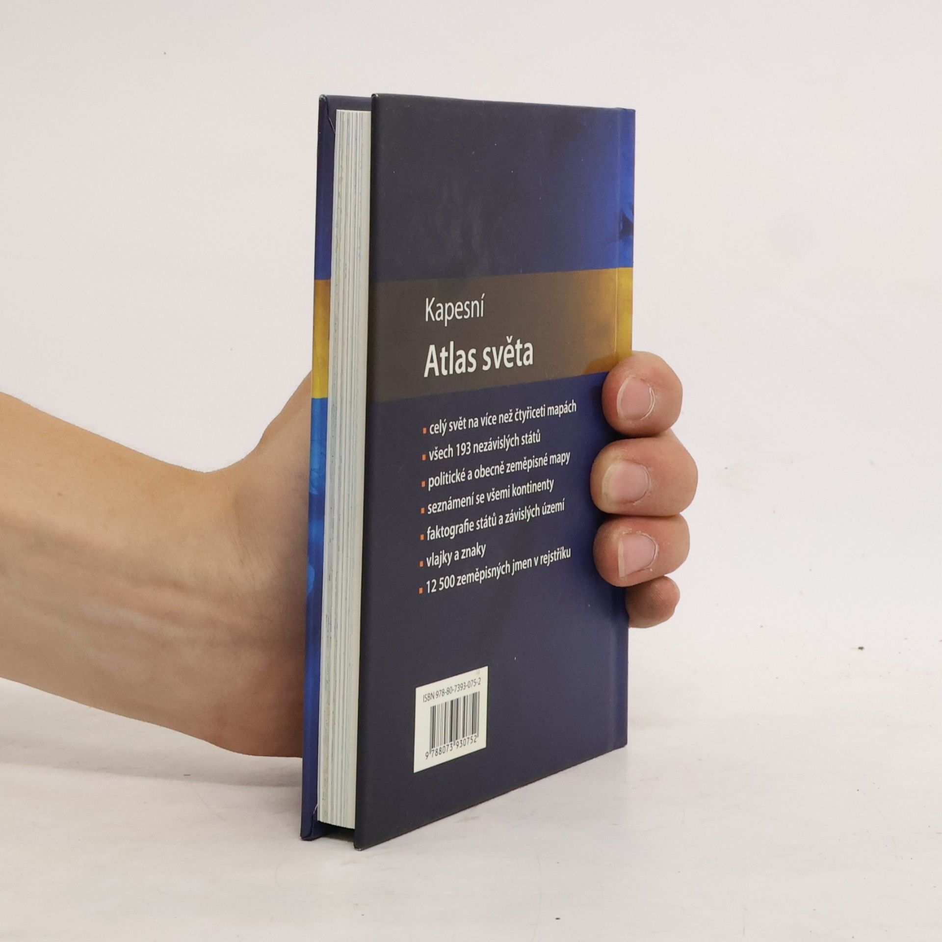 Autorenkollektiv Kapesní atlas světa