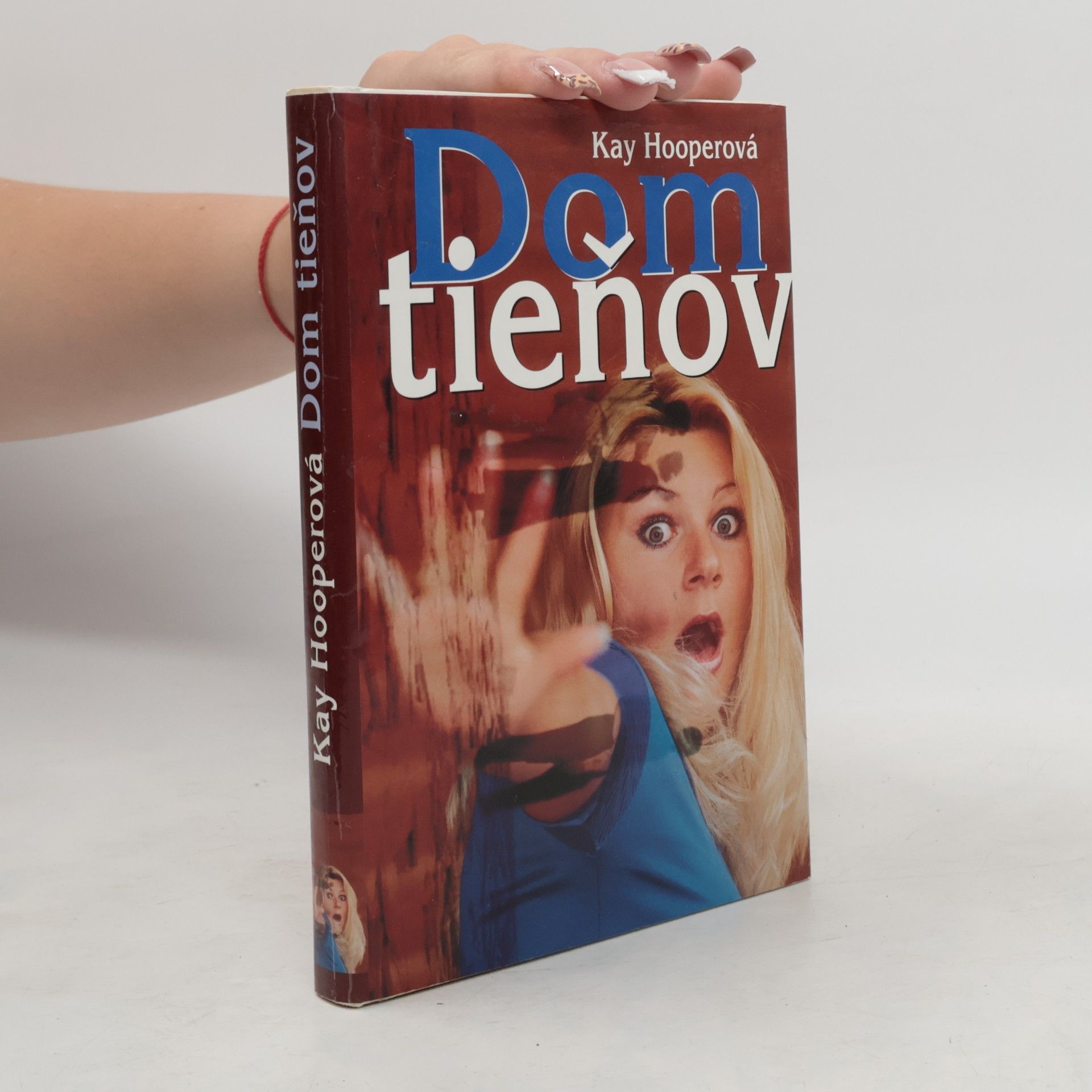 Dom tieňov