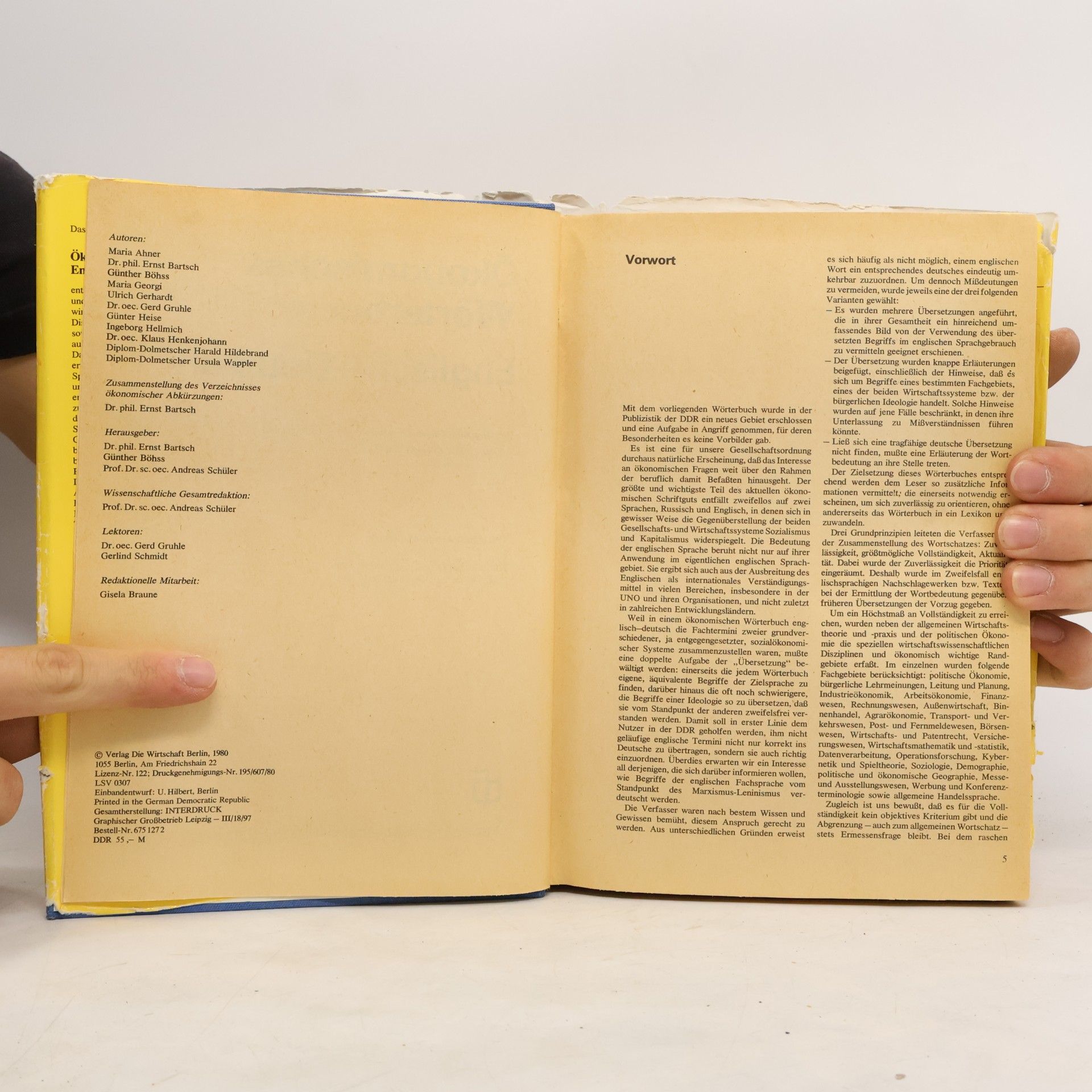 Manfred Engert Kleines Ökonomisches Wörterbuch Deutsch-English