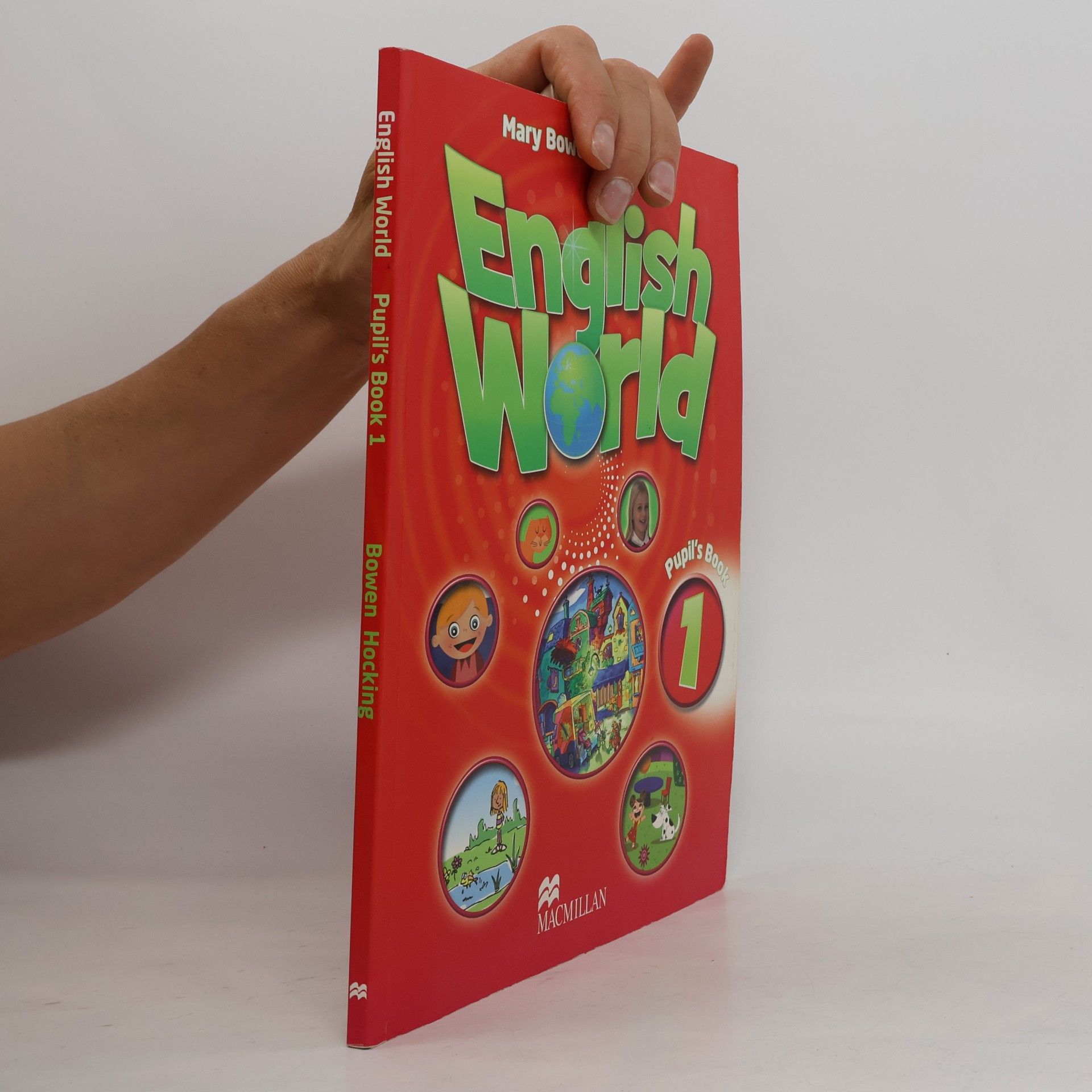Liz Hocking English world 1. Pupil's book