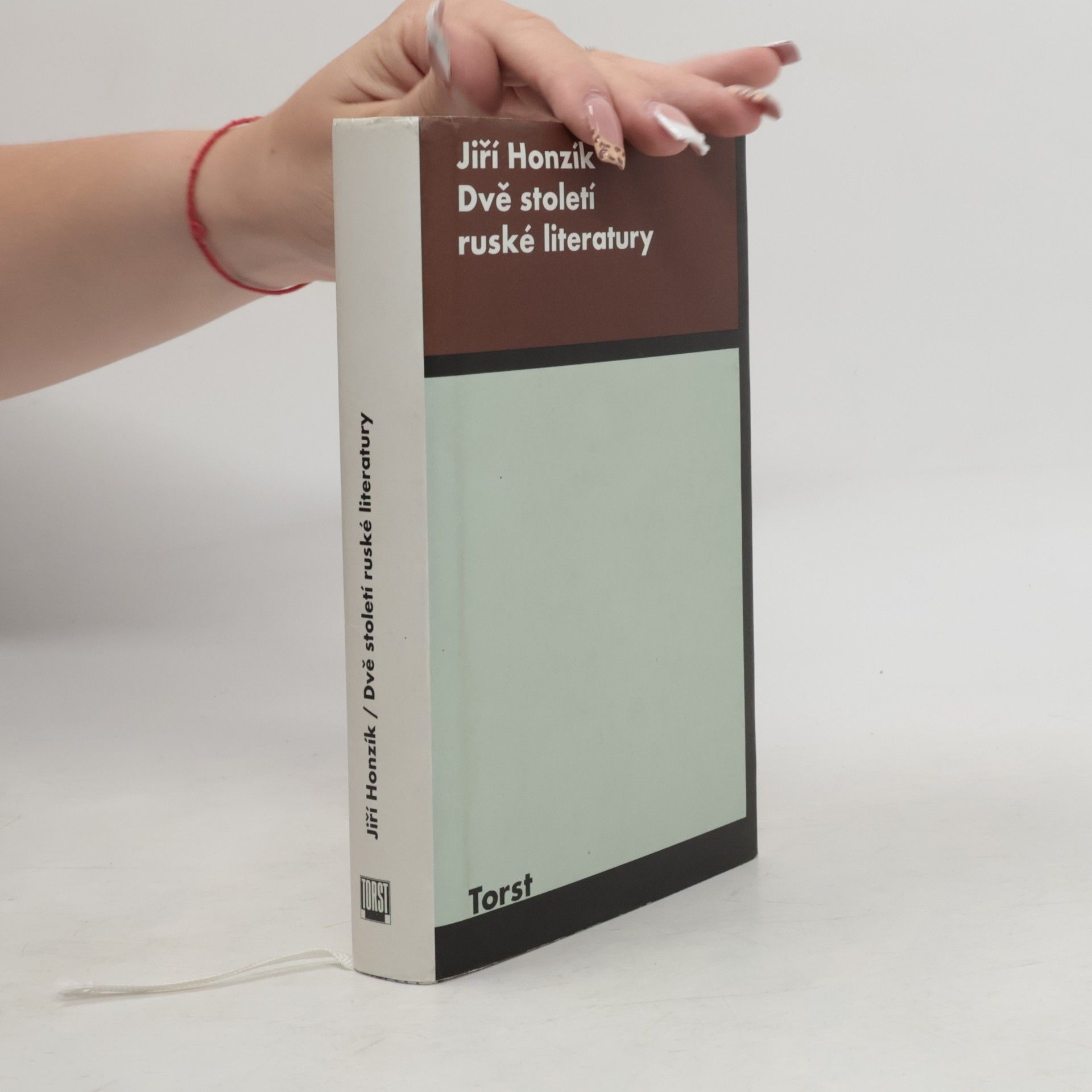 Jiří Honzík Dvě století ruské literatury