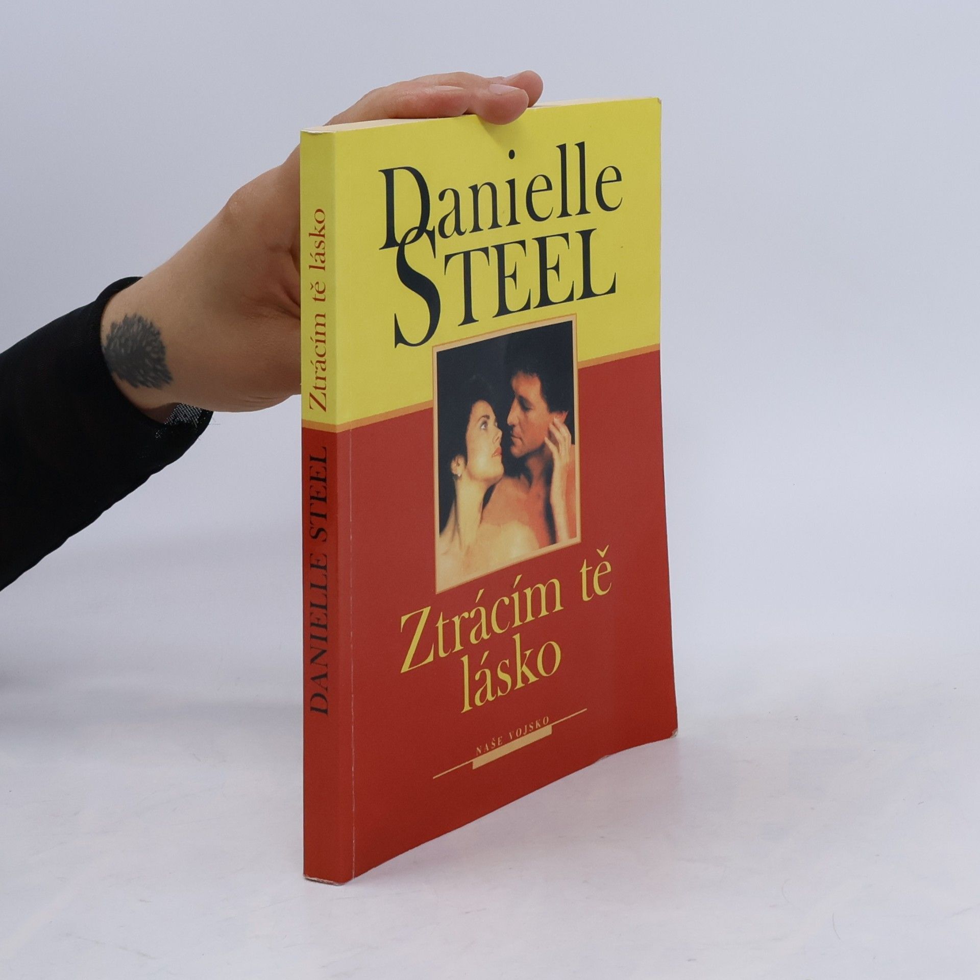 Danielle Steel Ztrácím tě, lásko