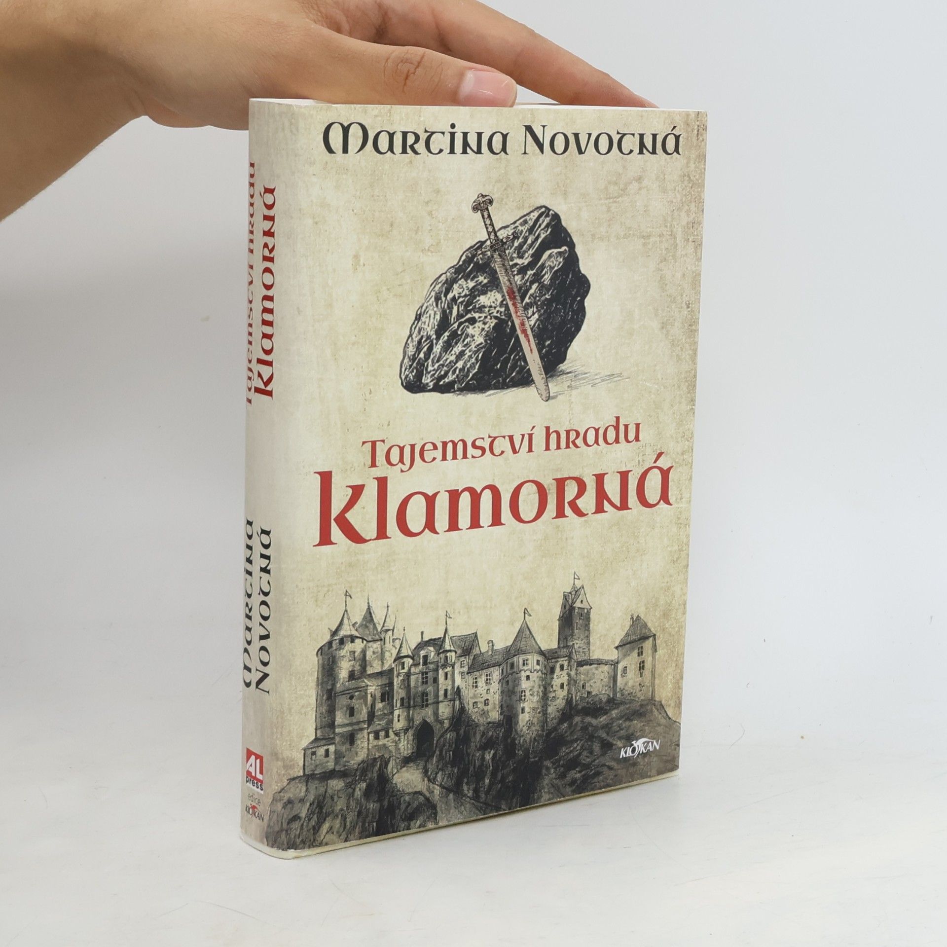 Martina Novotná Tajemství hradu Klamorná