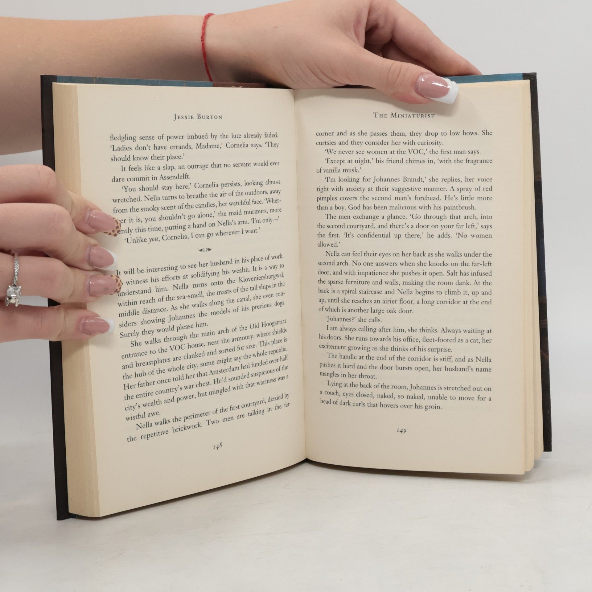 Jessie Burton The Miniaturist
