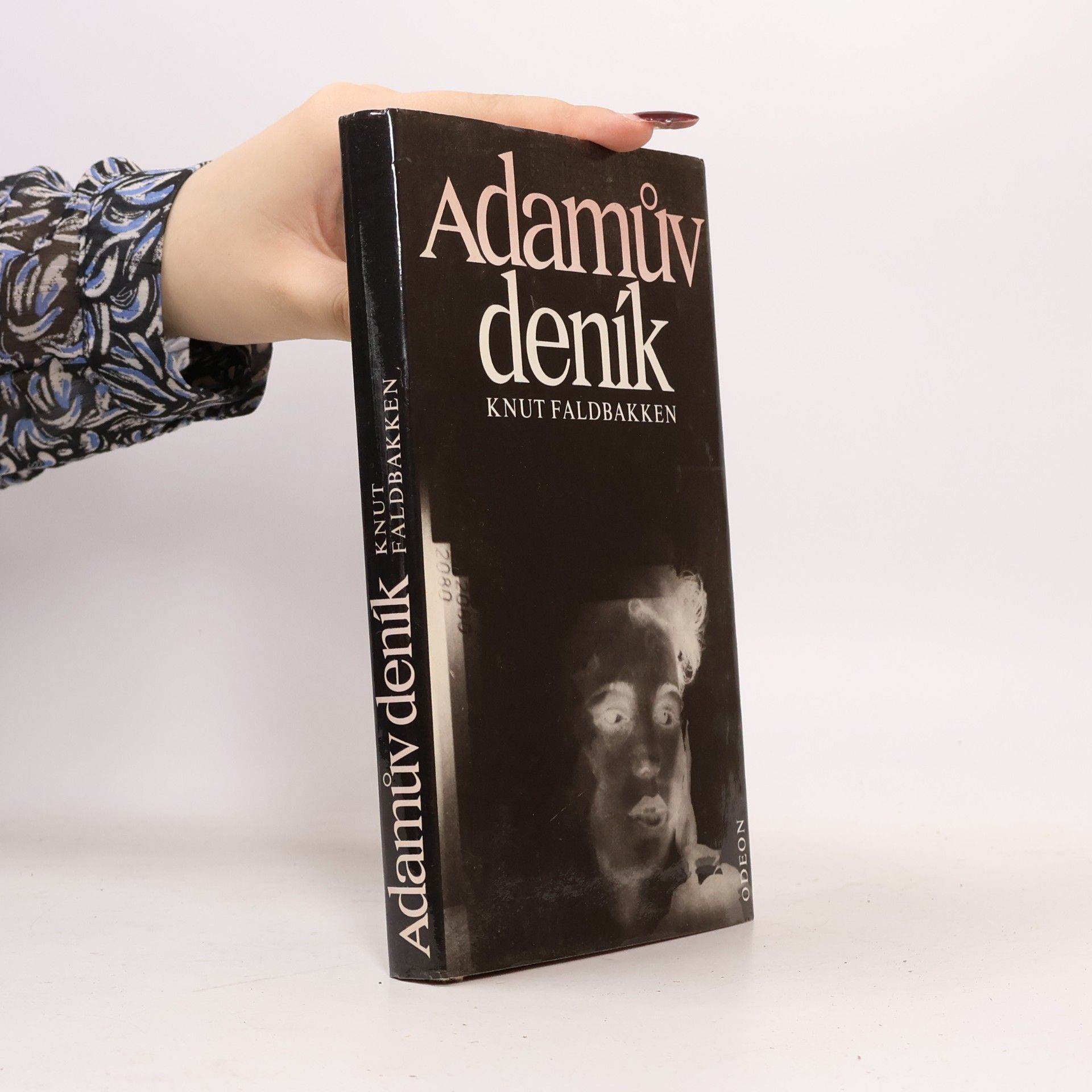 Knut Faldbakken Adamův deník