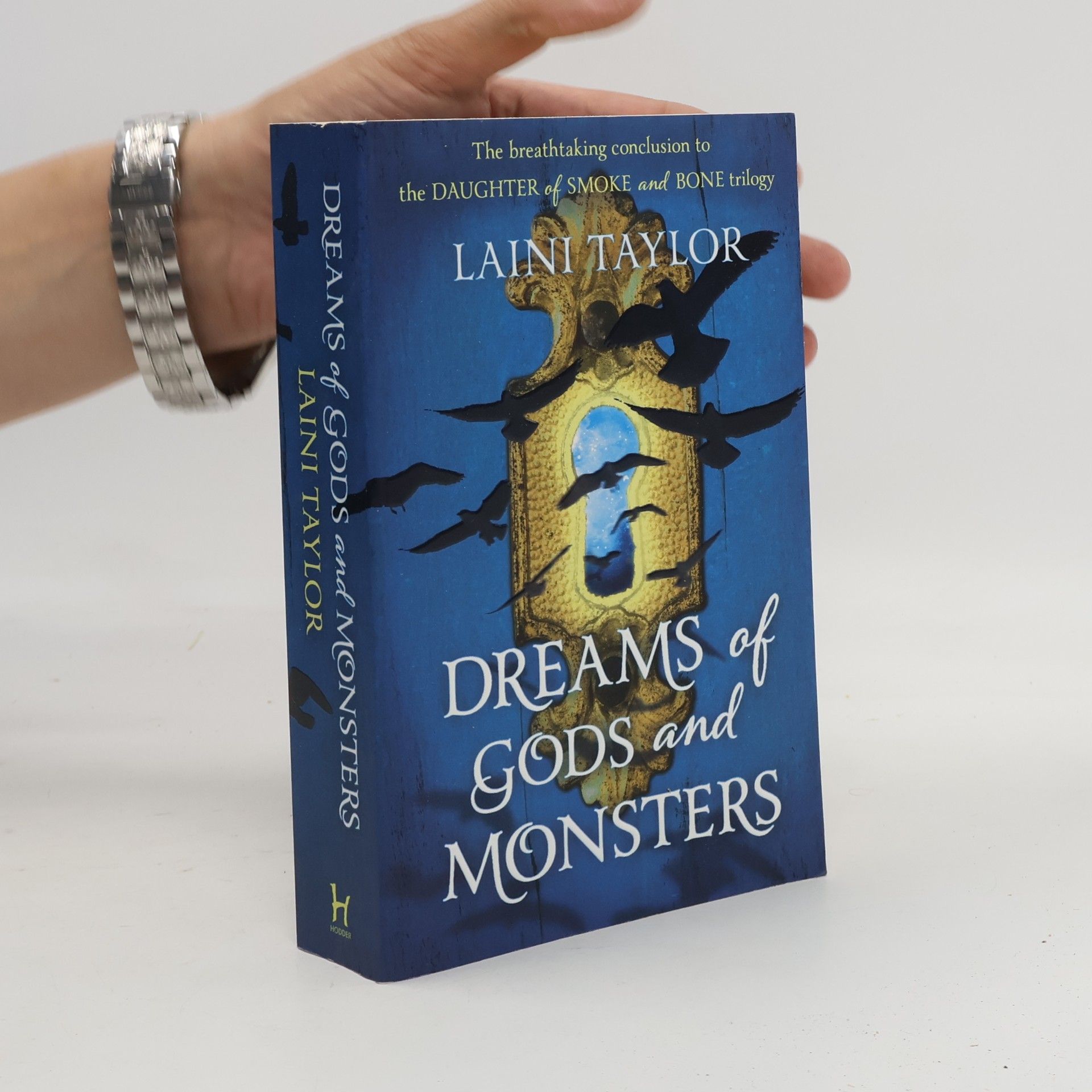 Laini Taylor Dreams of Gods and Monsters