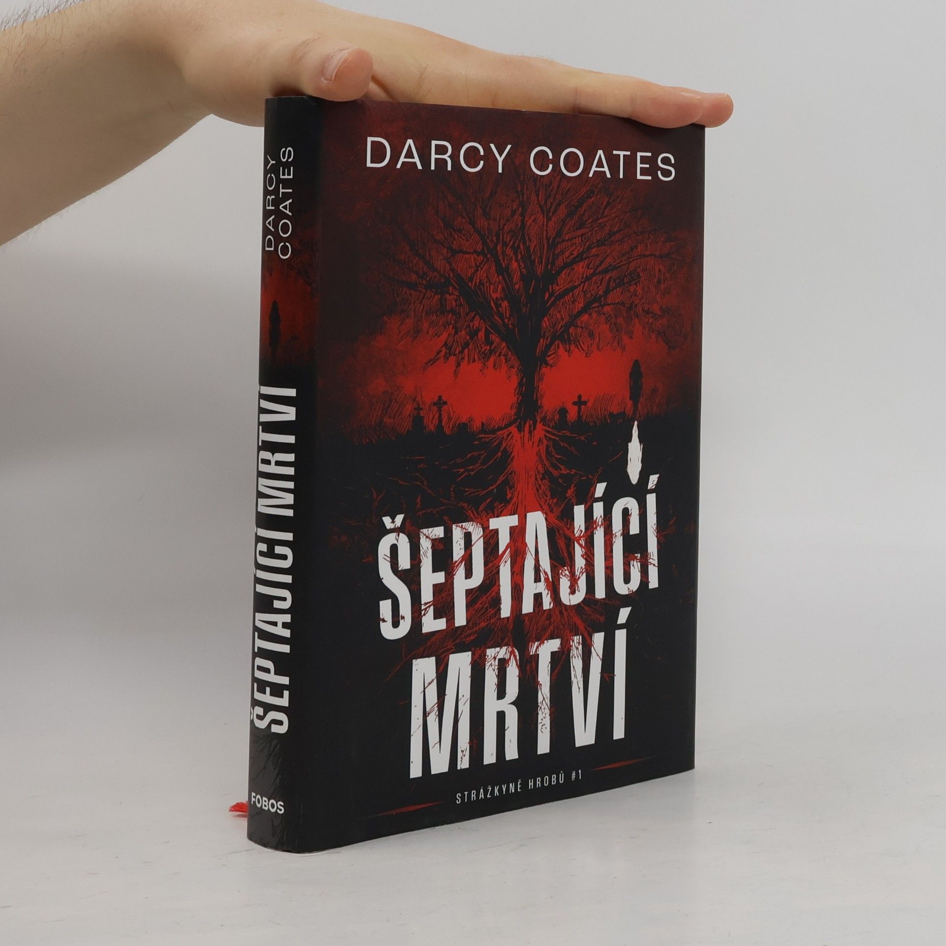 Darcy Coates Šeptající mrtví