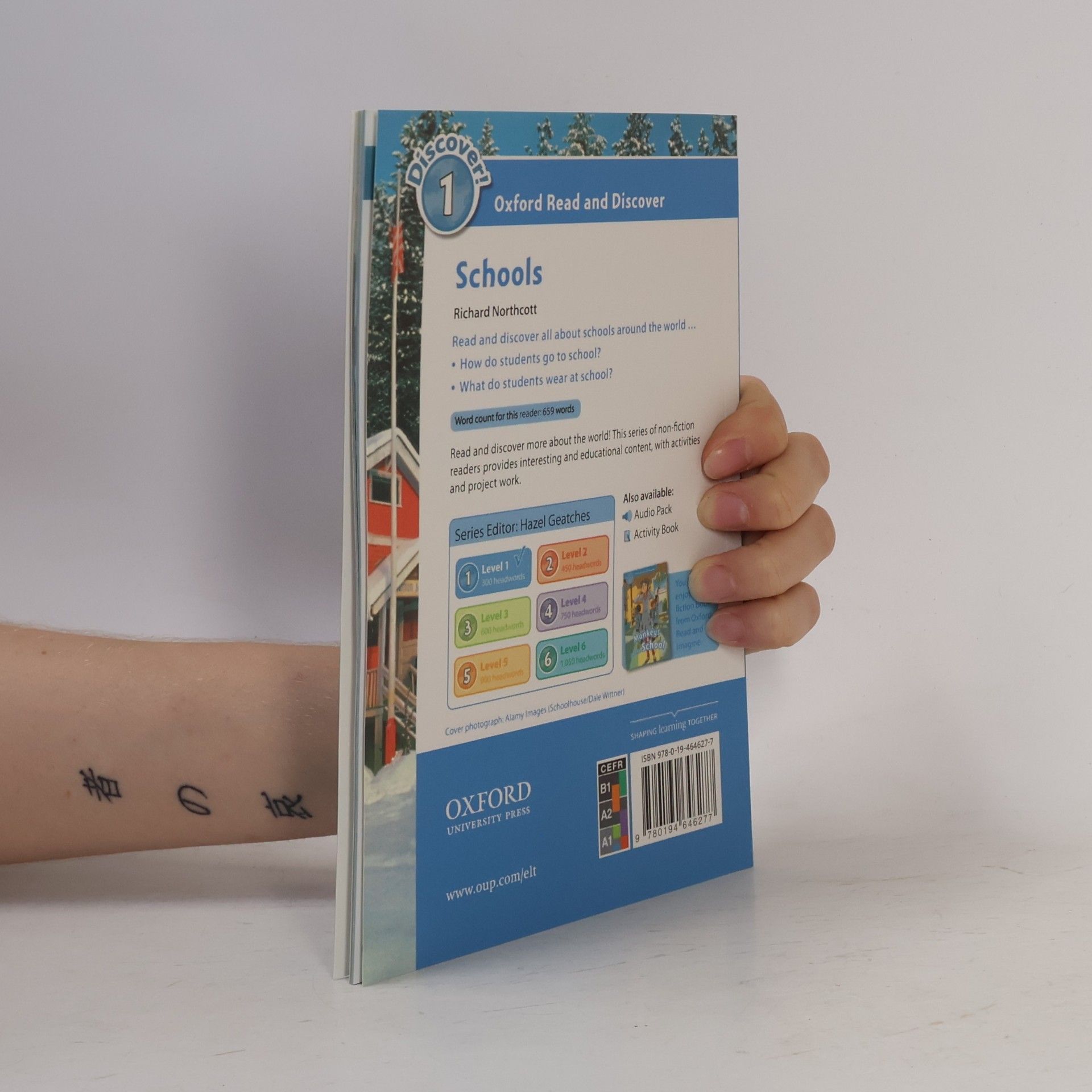 Various authors Oxford Read and Discover: Level 1: Schools