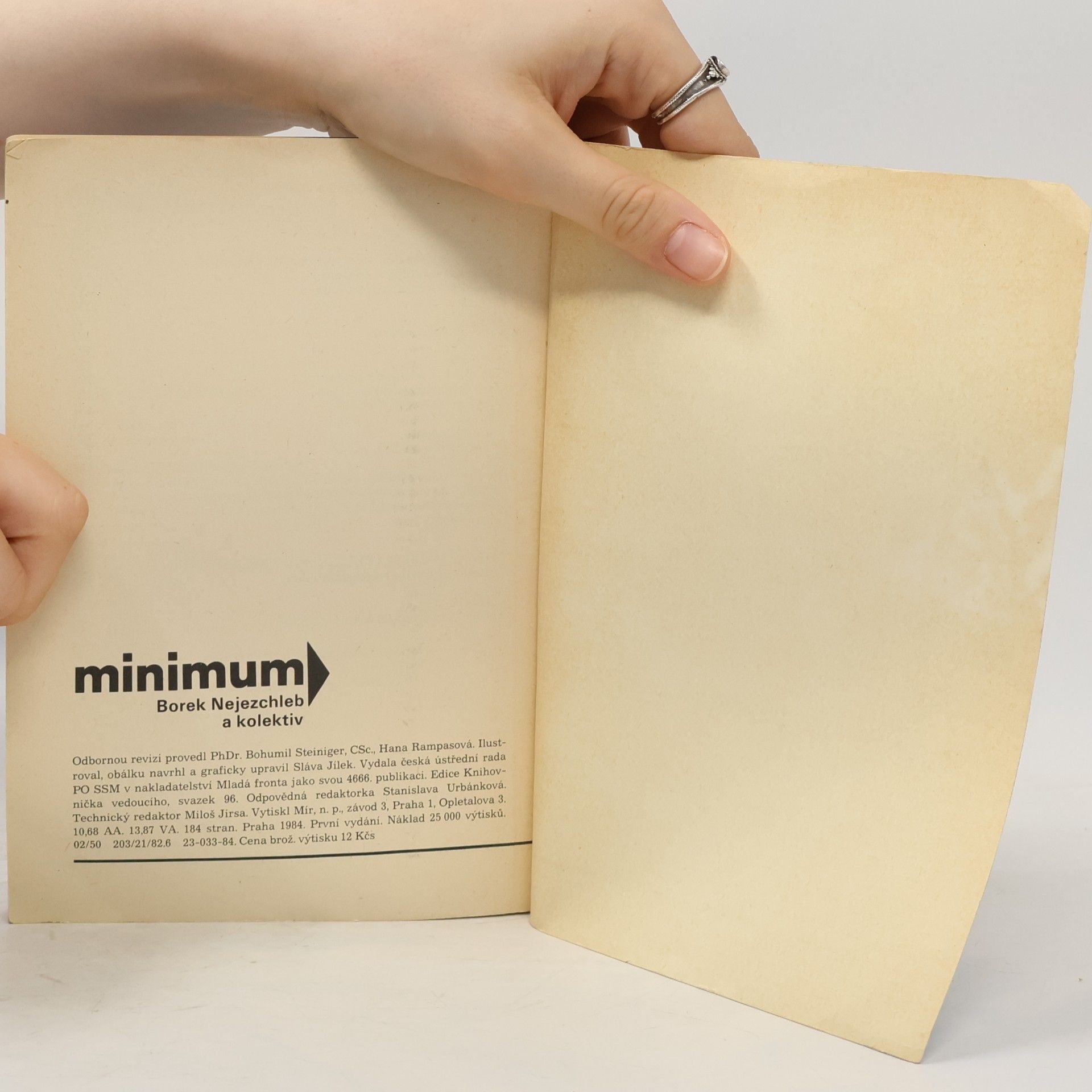 Sláva Jílek Minimum: Učební text k přípravě na instruktorskou zkoušku a minimum pionýrského vedoucího