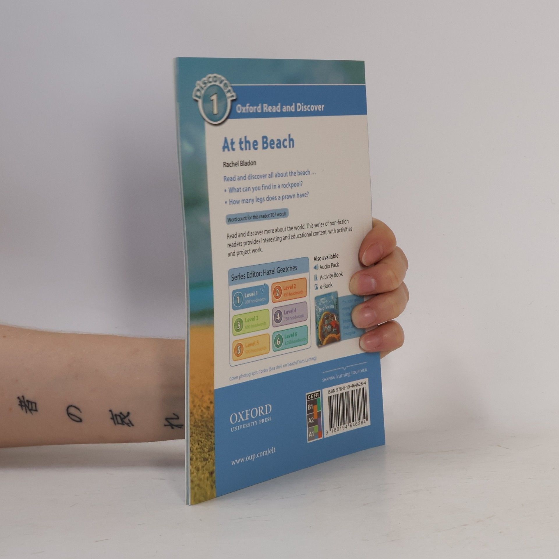 Oxford University Press Oxford Read and Discover: Level 1: At the Beach