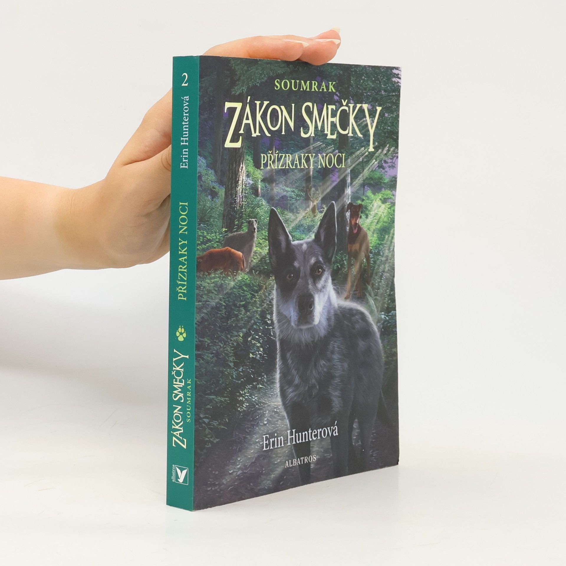 Erin Hunter Soumrak. Zákon smečky 2. Přízraky noci