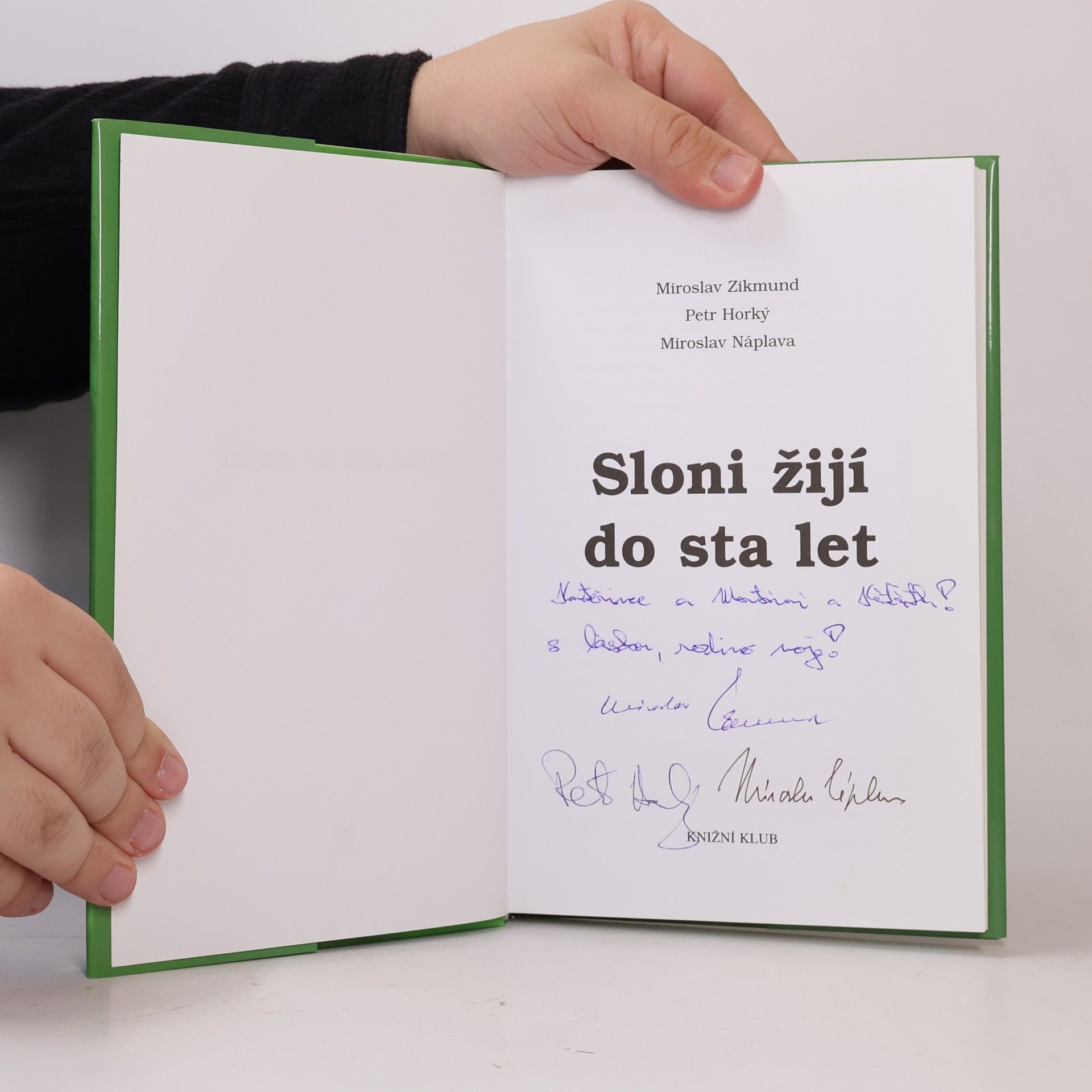 Miroslav Zikmund Sloni žijí do sta let