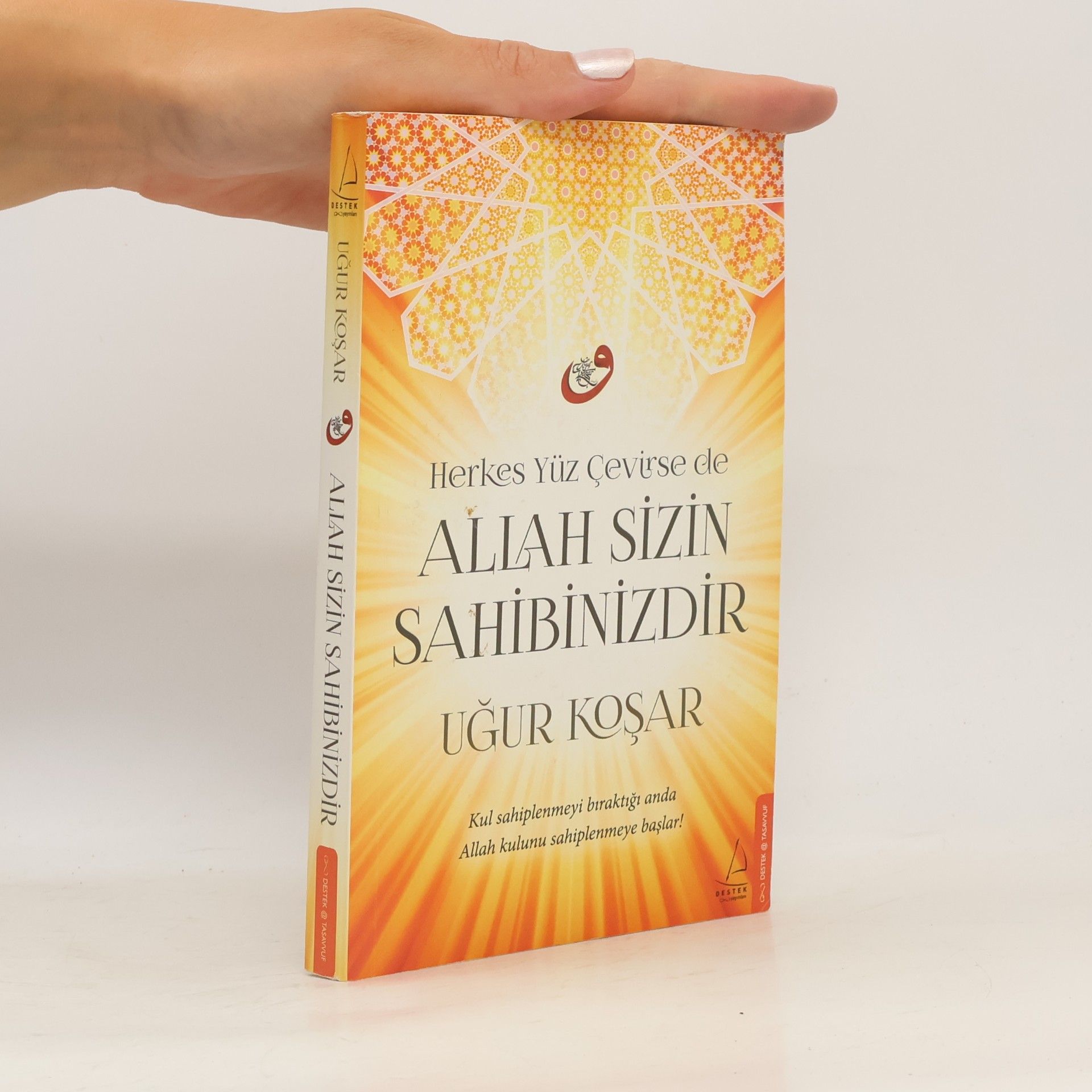 Ugur Kosar Herkes yüz çevirse de Allah sizin sahibinizdir