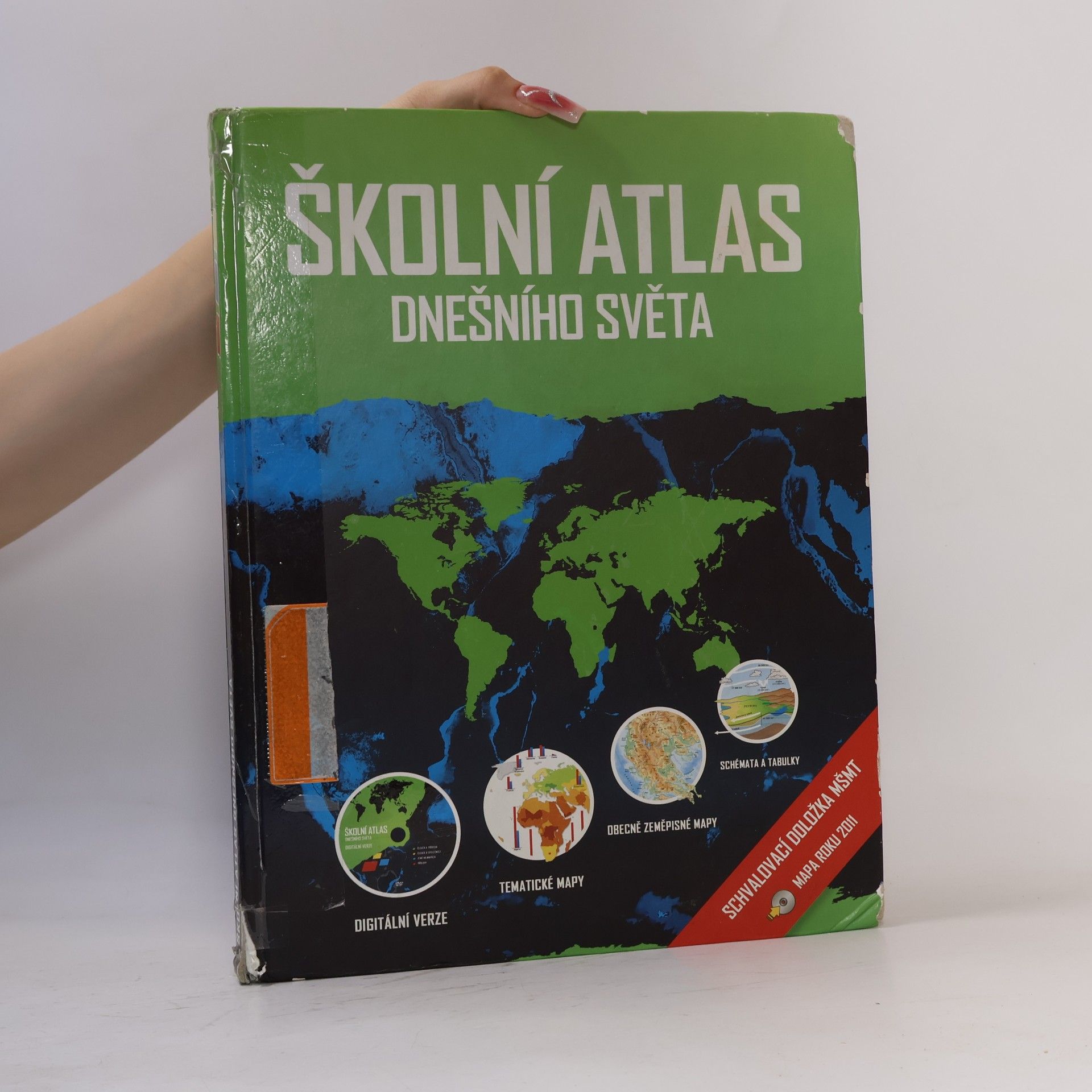 Martin Hanus Školní atlas dnešního světa