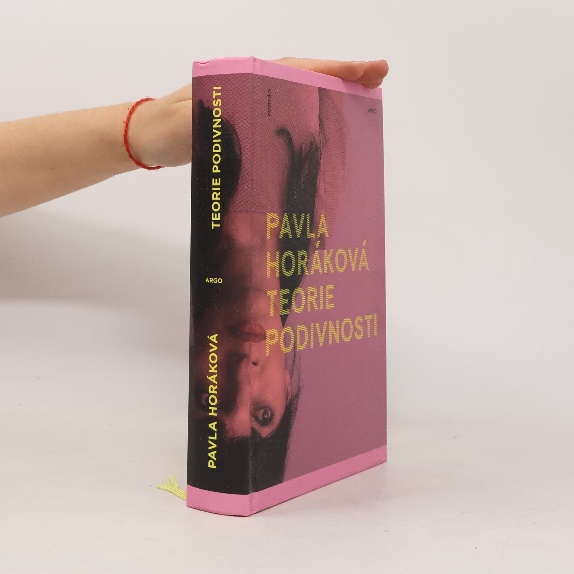Pavla Horáková Teorie podivnosti
