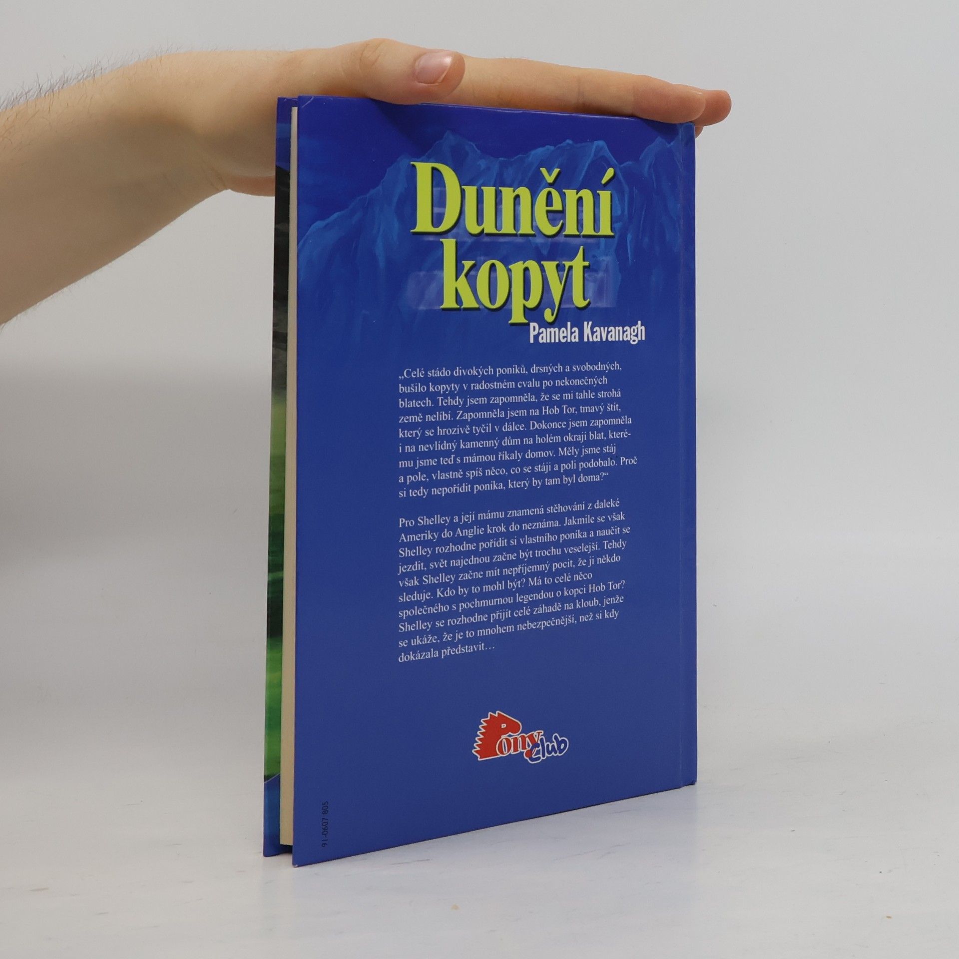 Pamela Kavanagh Dunění kopyt