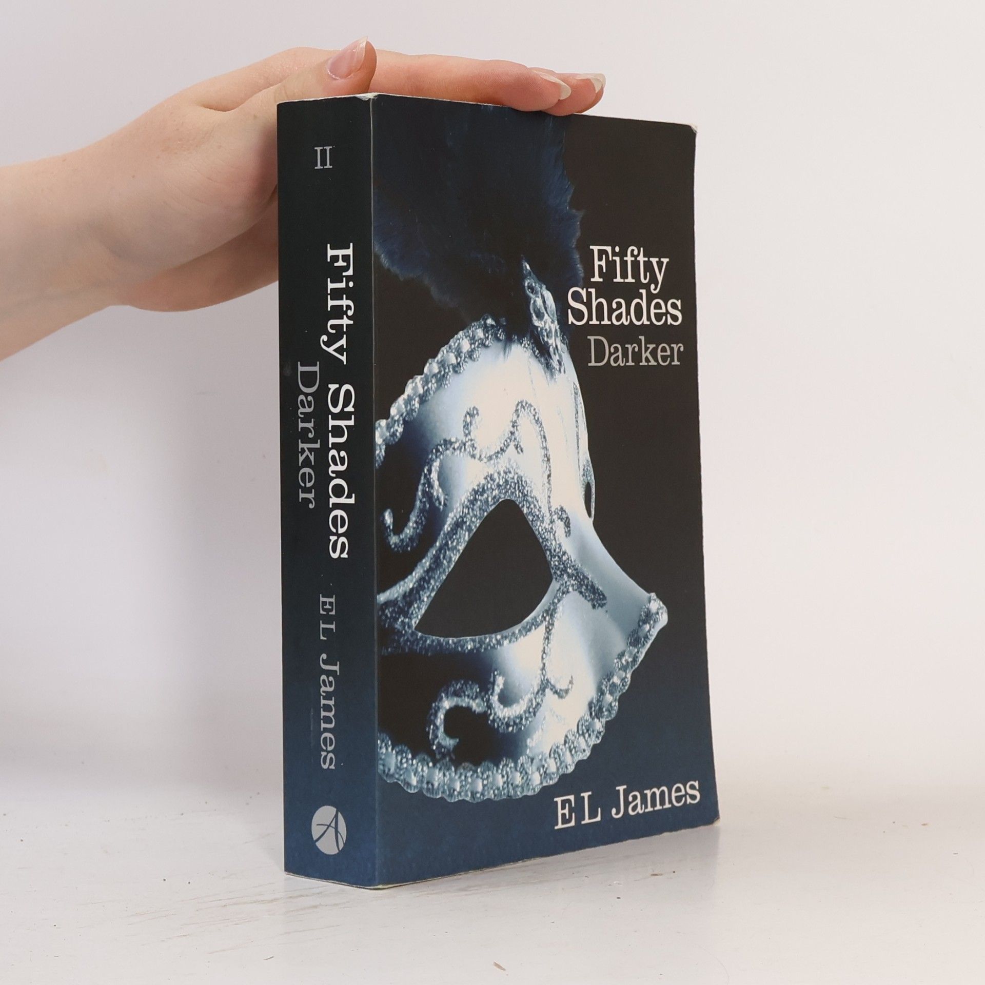 E. L. James Fifty Shades Darker