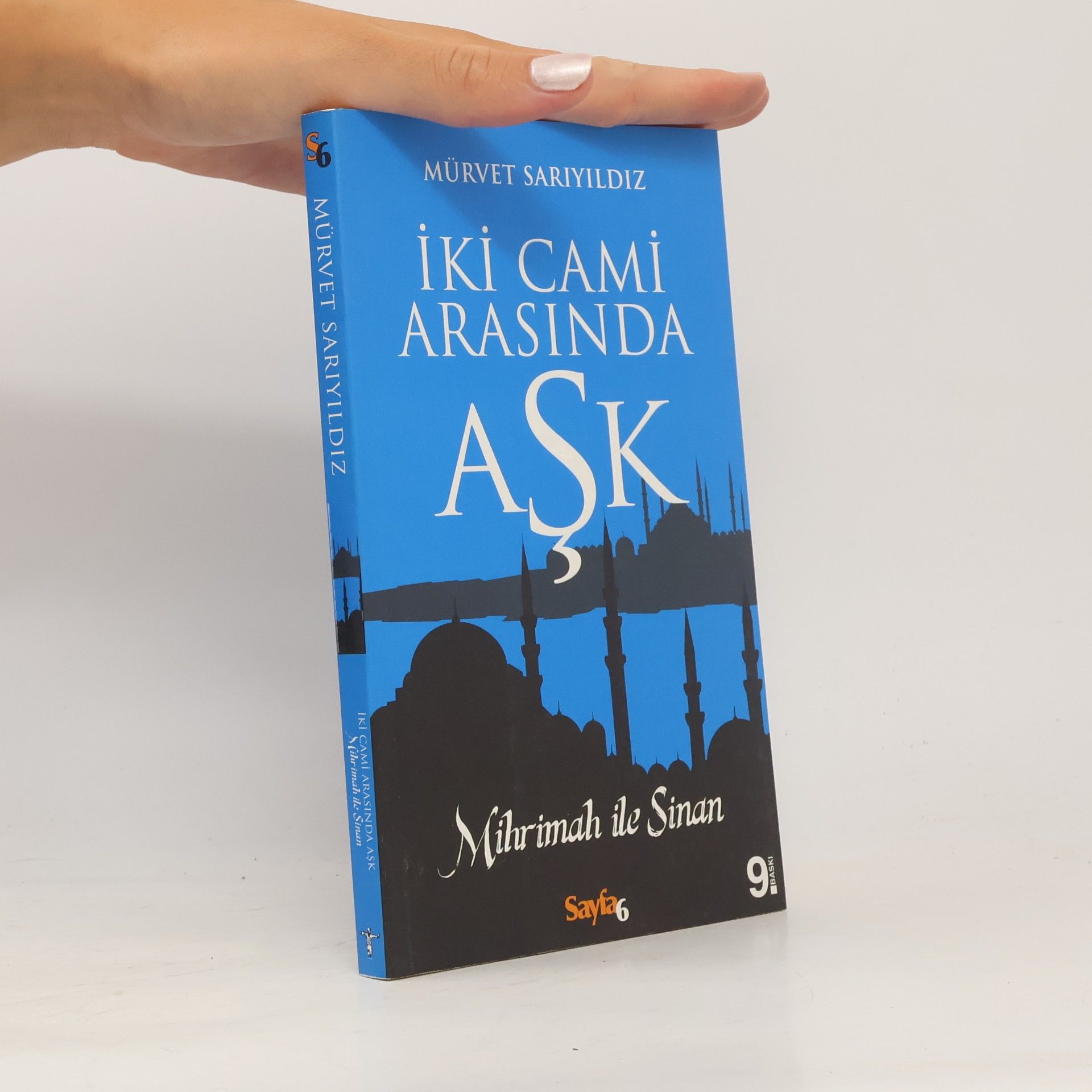 Mürvet Sariyildiz Iki Cami Arasinda Ask
