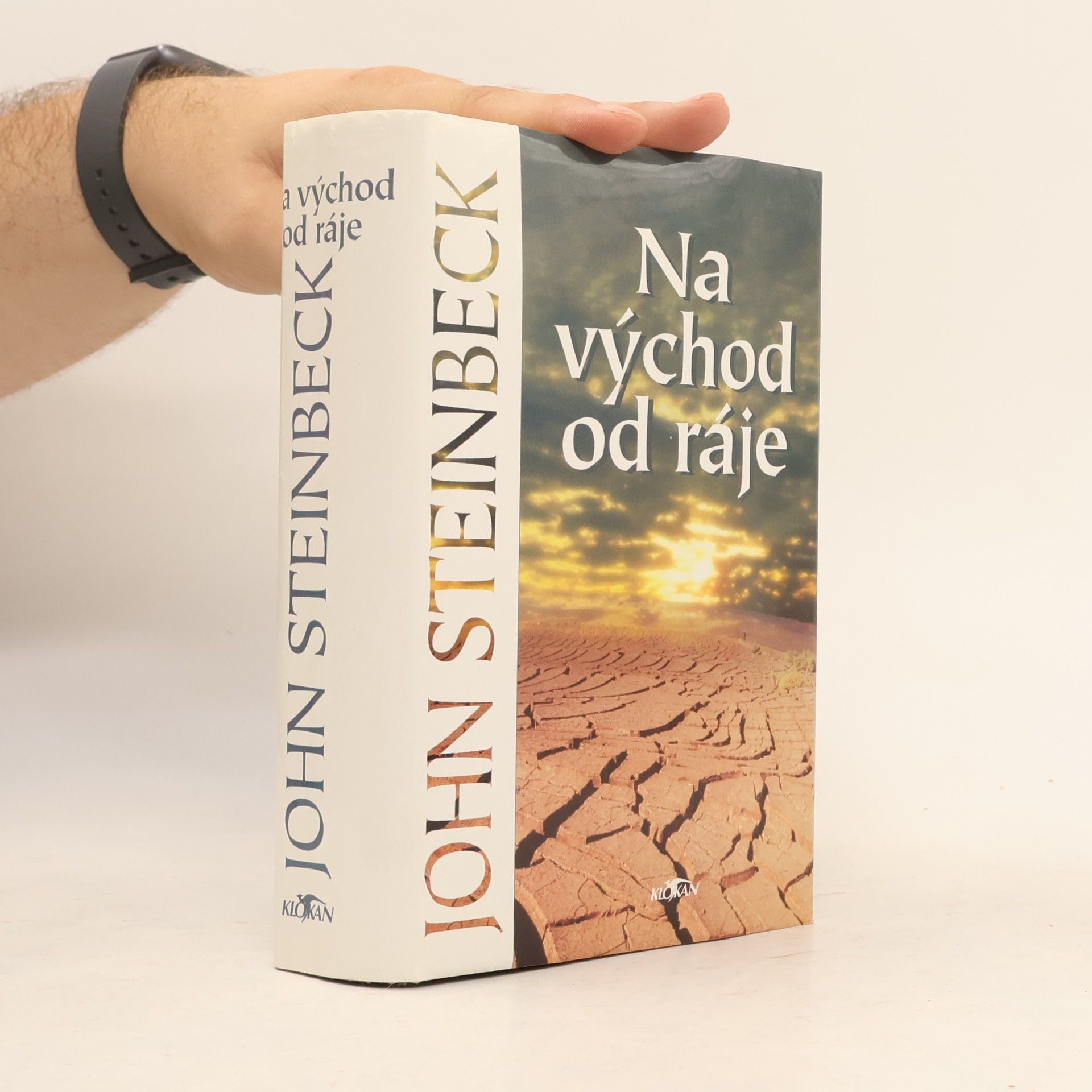 John Steinbeck Na východ od ráje