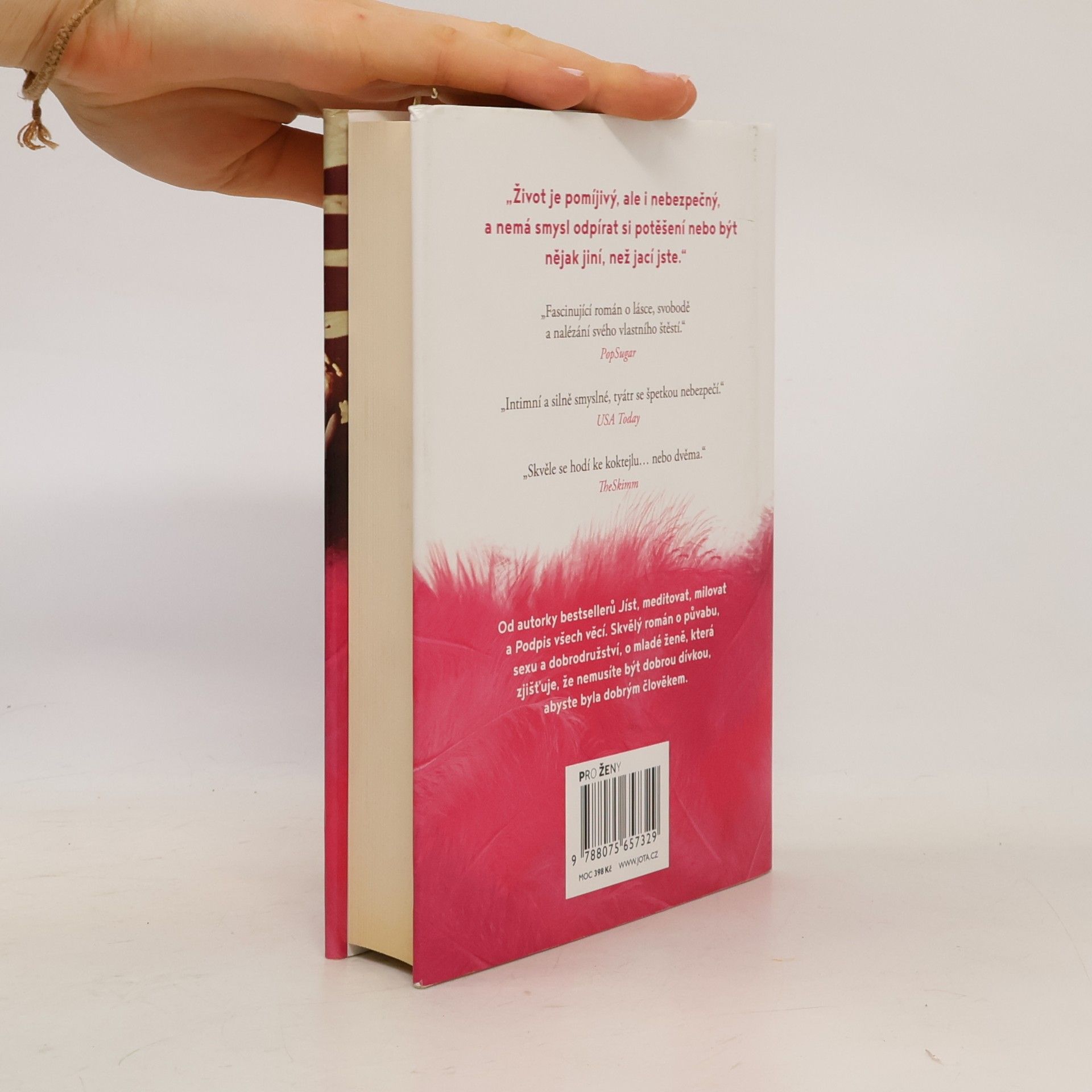 Elizabeth Gilbert Město dívek
