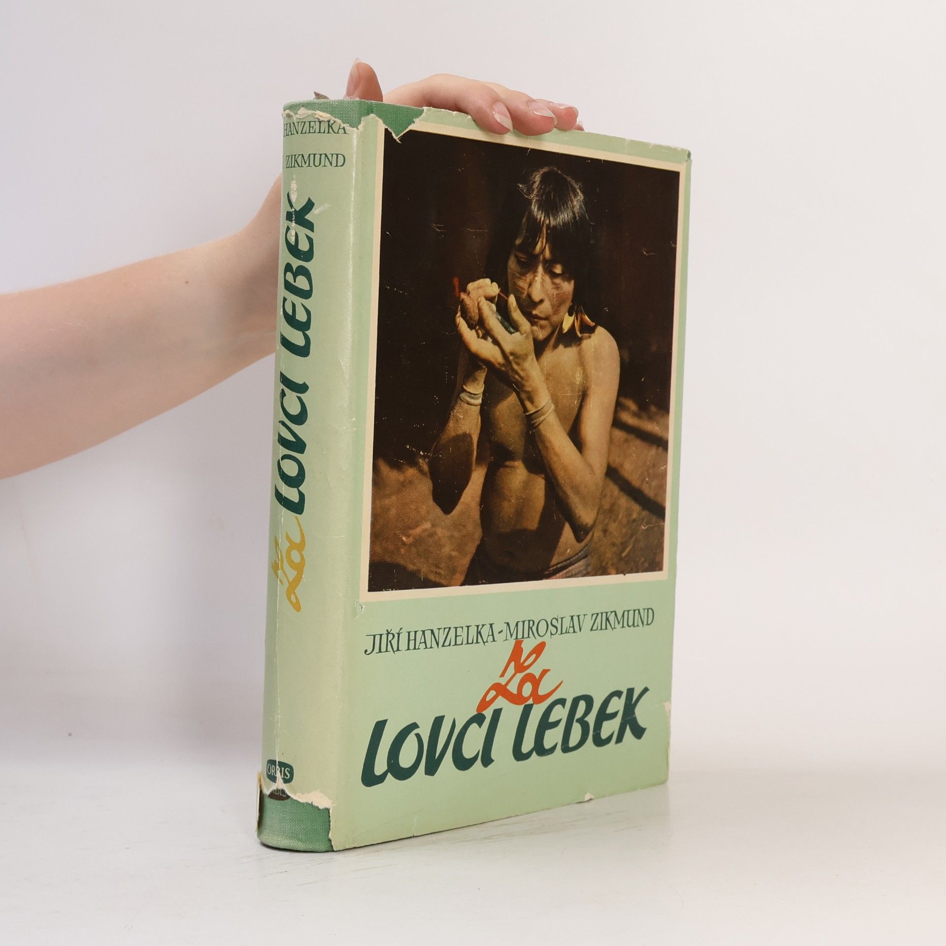 Miroslav Zikmund Lovci lebek