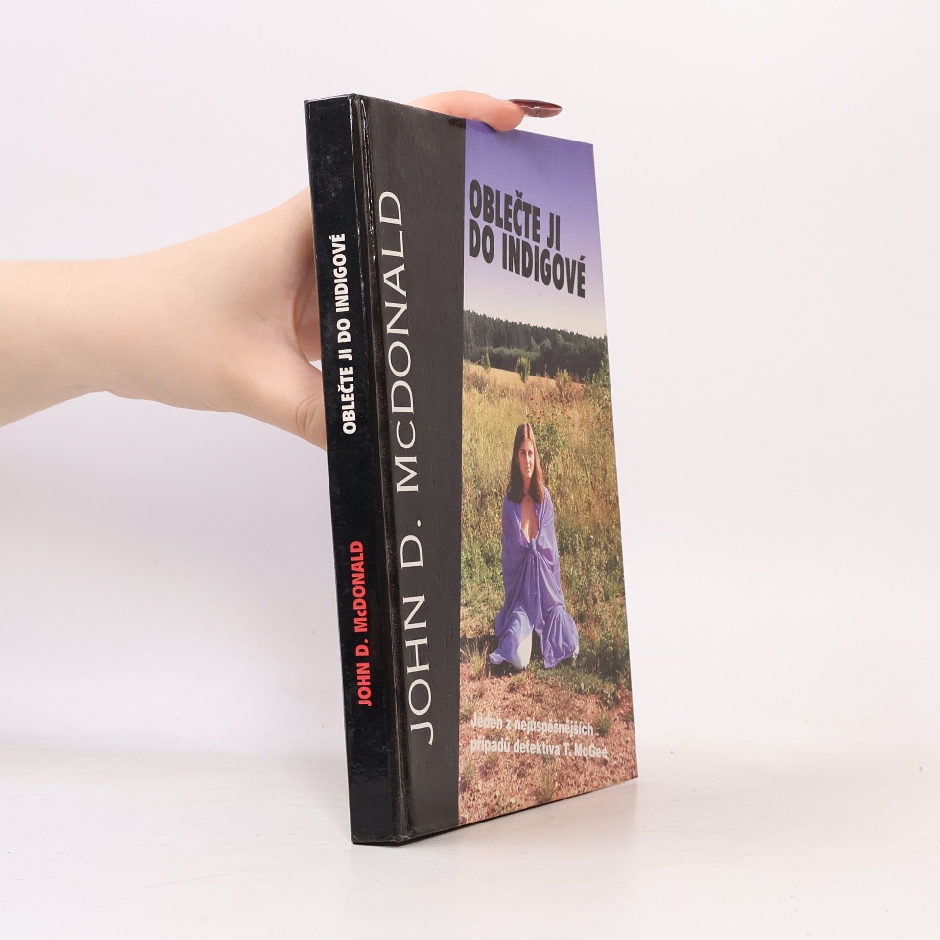 John D. MacDonald Oblečte ji do indigové
