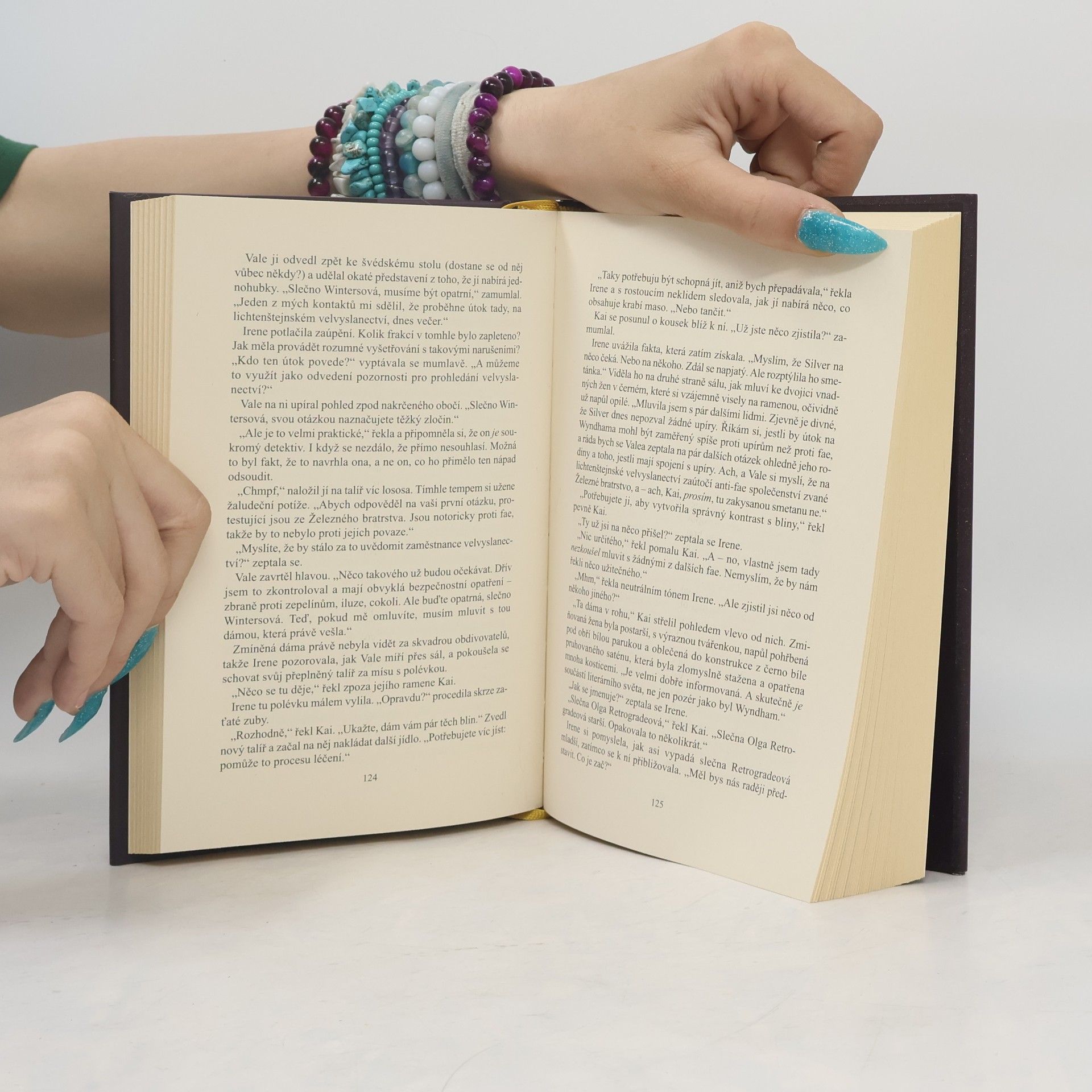 Genevieve Cogman Neviditelná knihovna