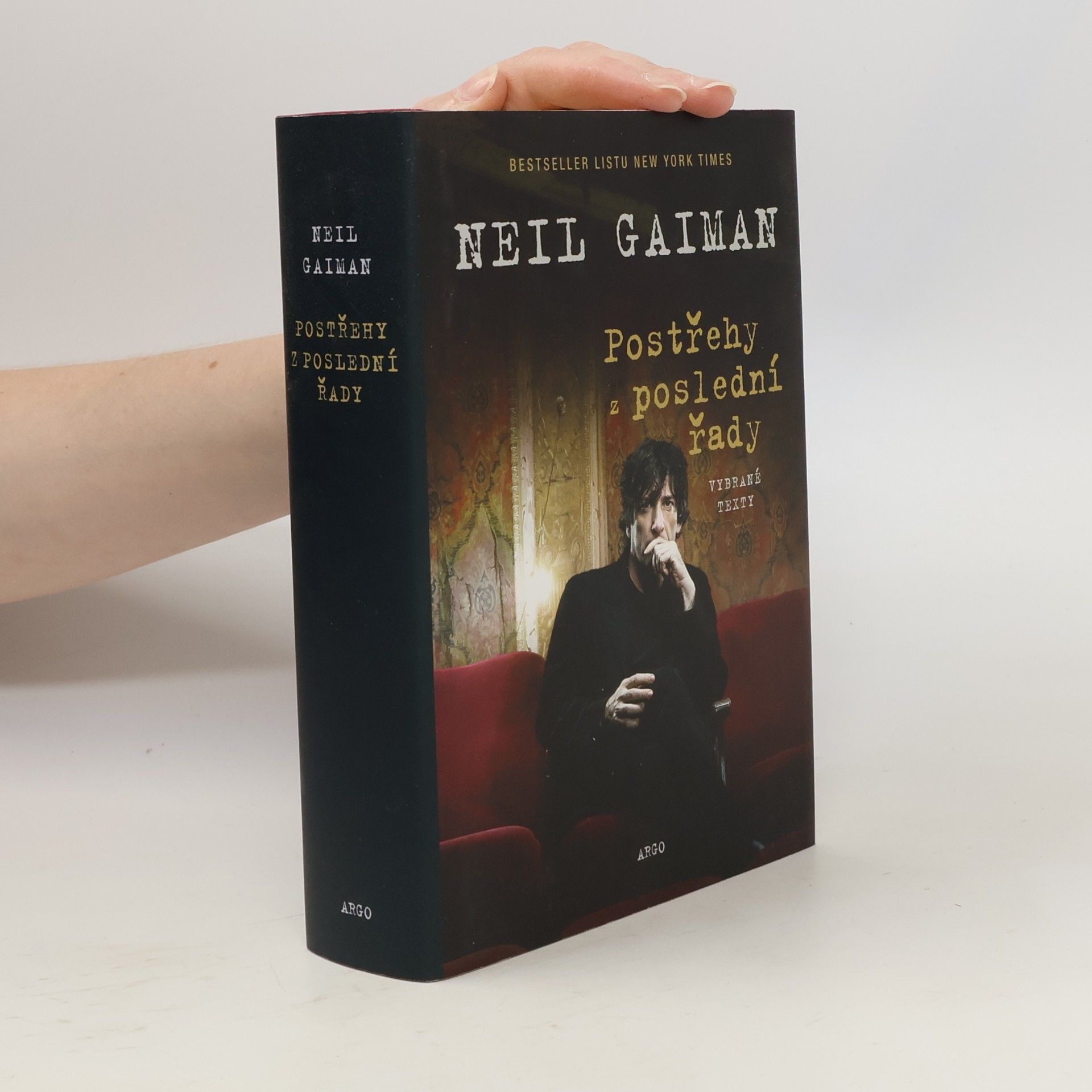 Neil Gaiman Postřehy z poslední řady: Vybrané texty