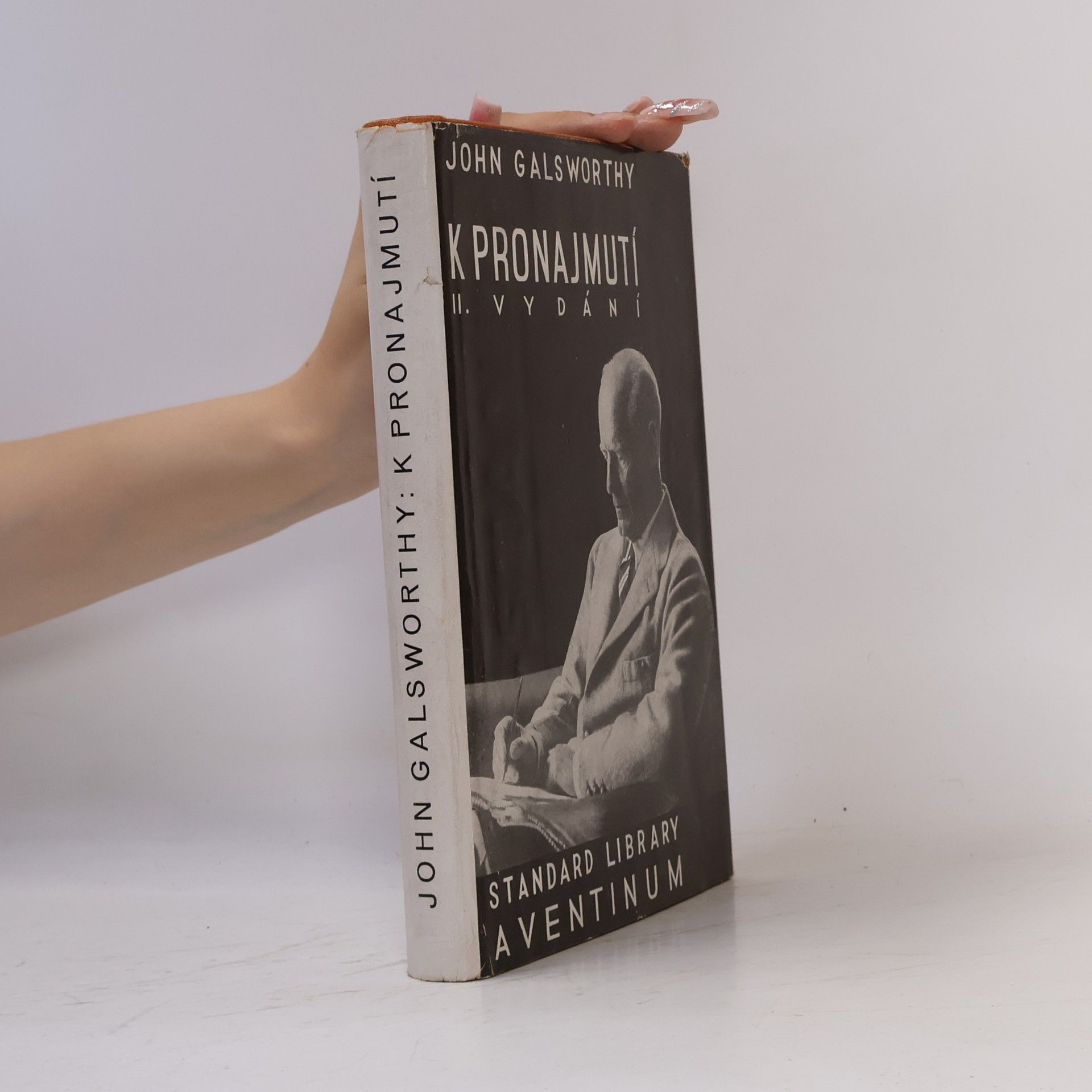 John Galsworthy K pronajmutí . Sága rodu Forsytů III