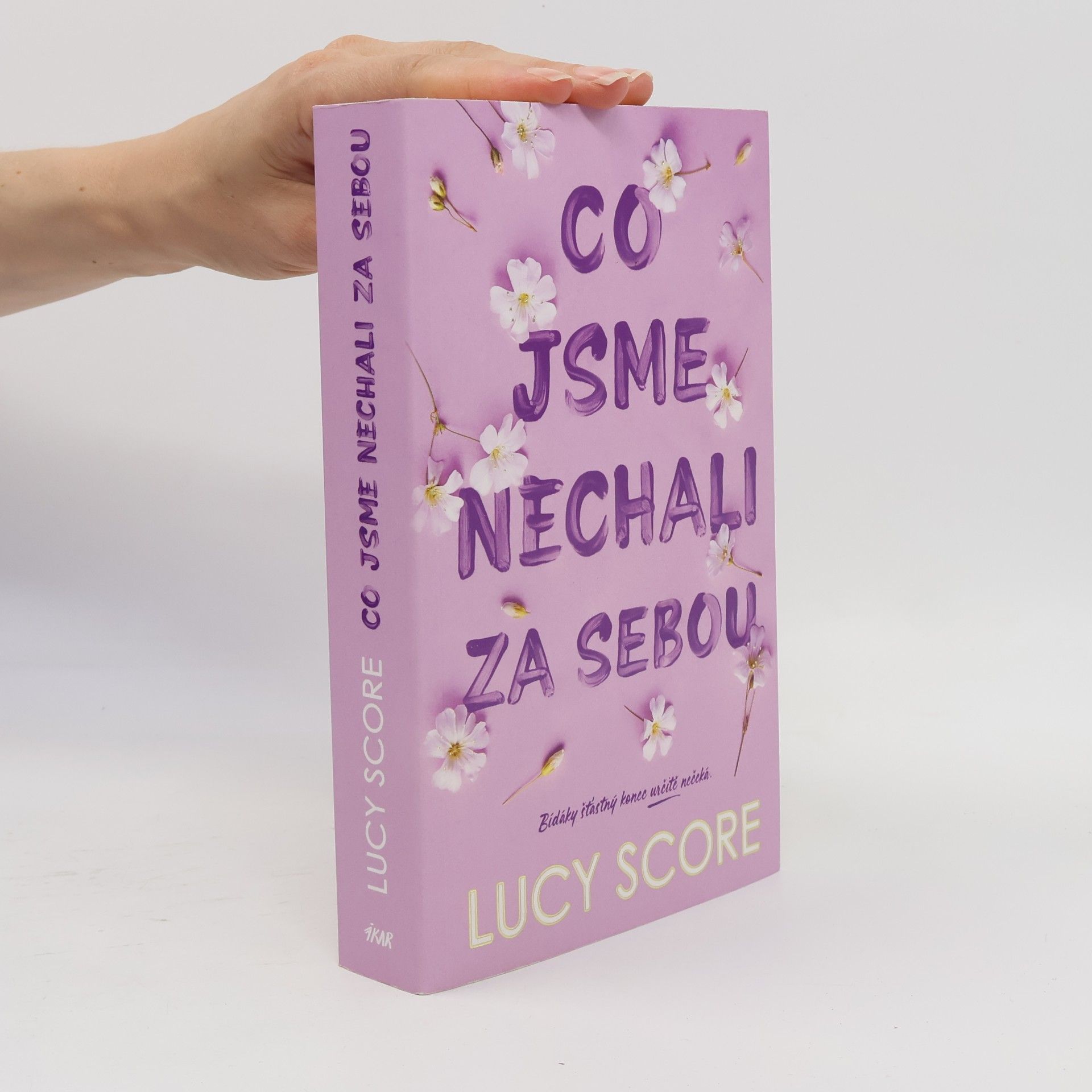Lucy Score Co jsme nechali za sebou