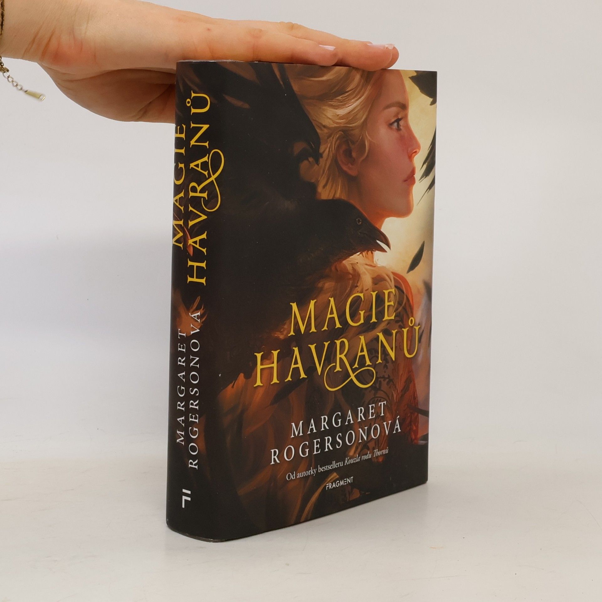 Margaret Rogerson Magie havranů