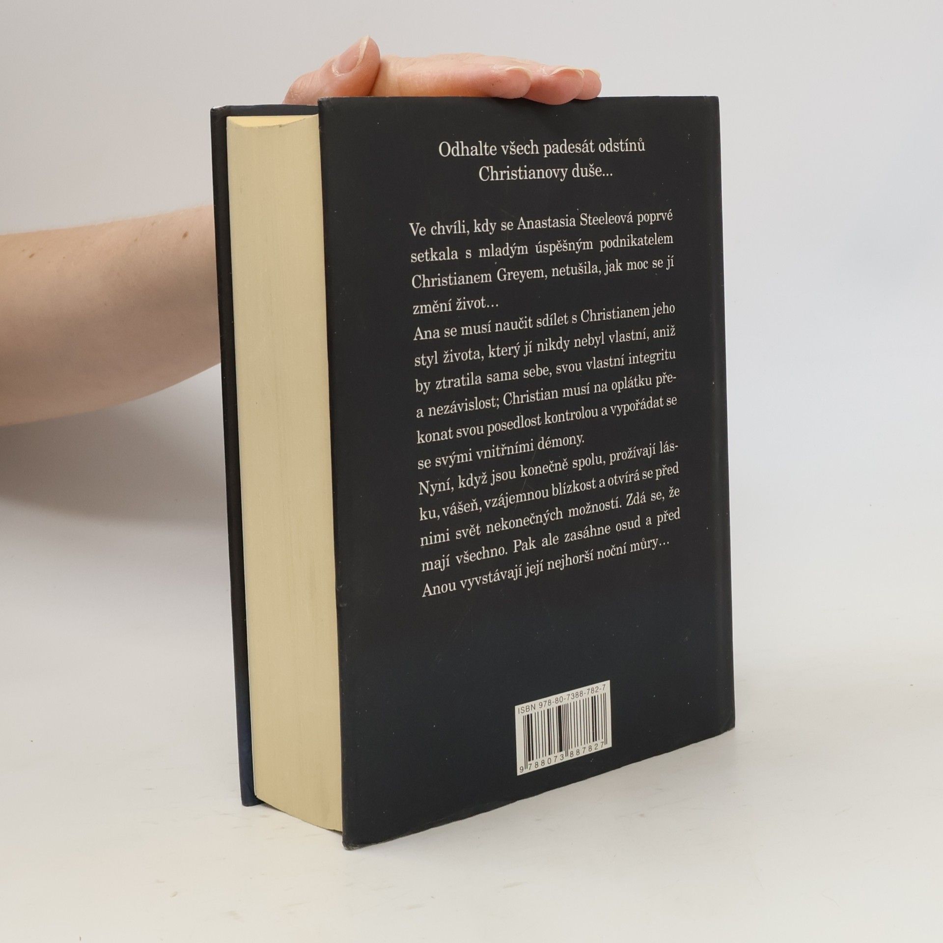 E. L. James Padesát odstínů svobody