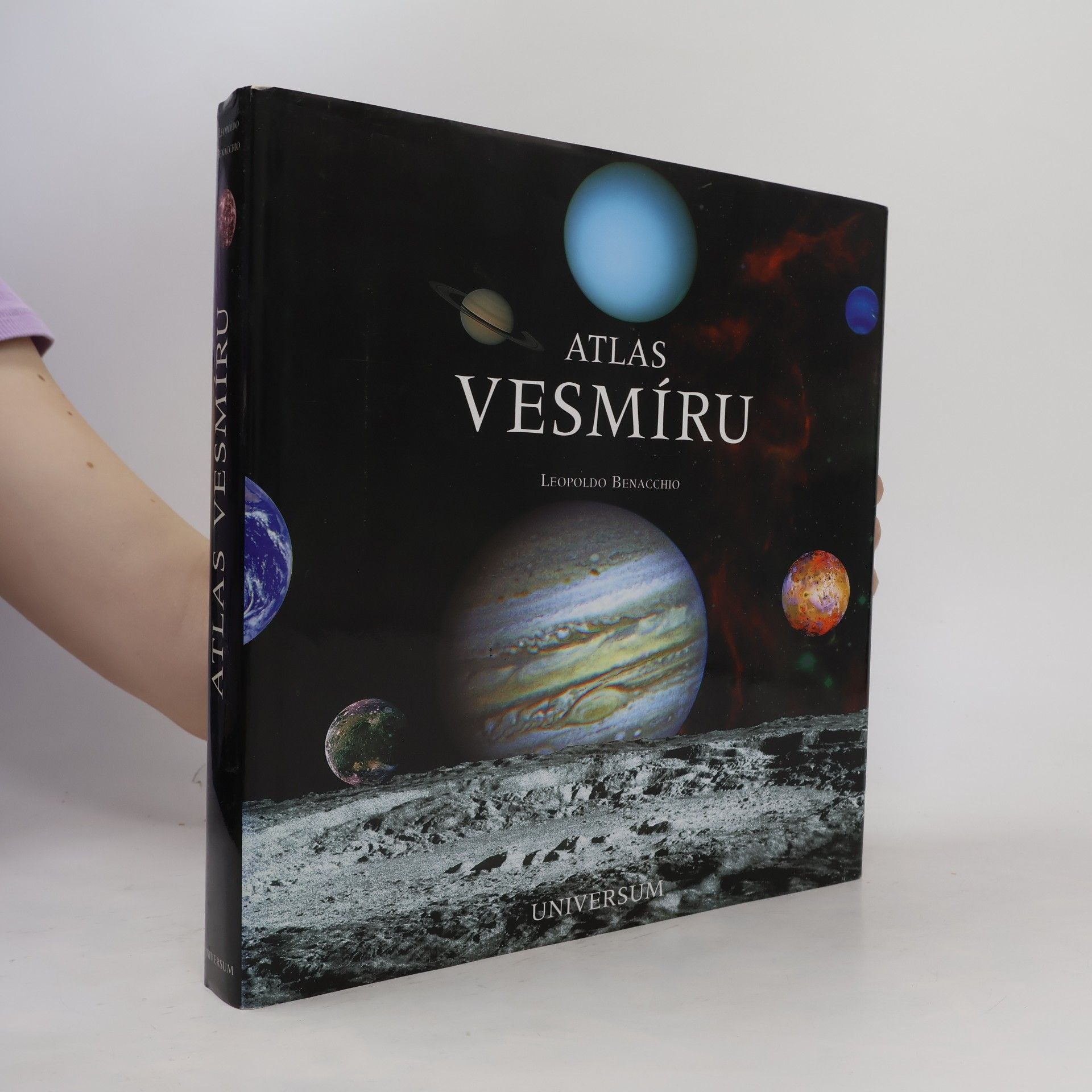 Piero Benvenuti Atlas vesmíru