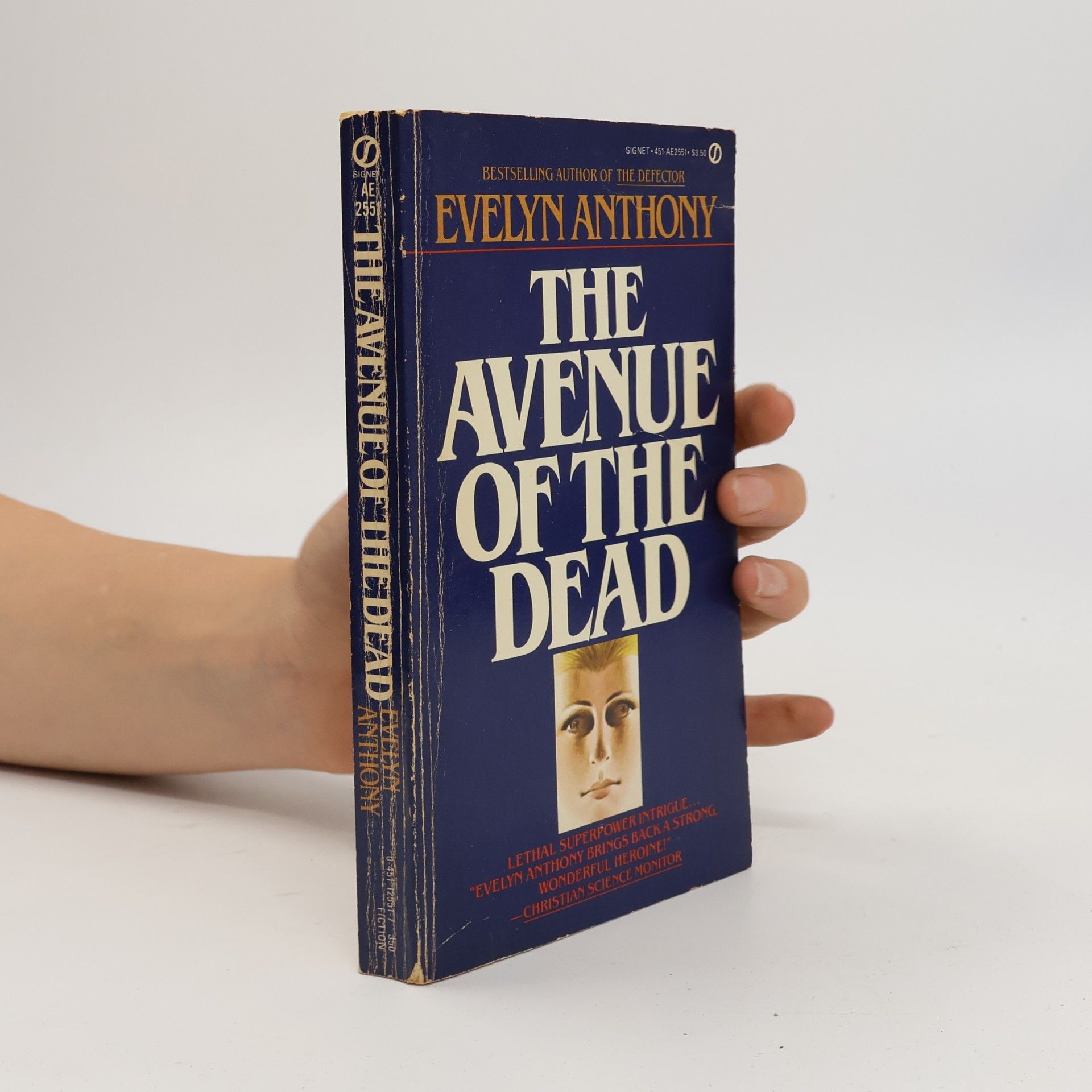Evelyn Anthony The Avenue of the Dead