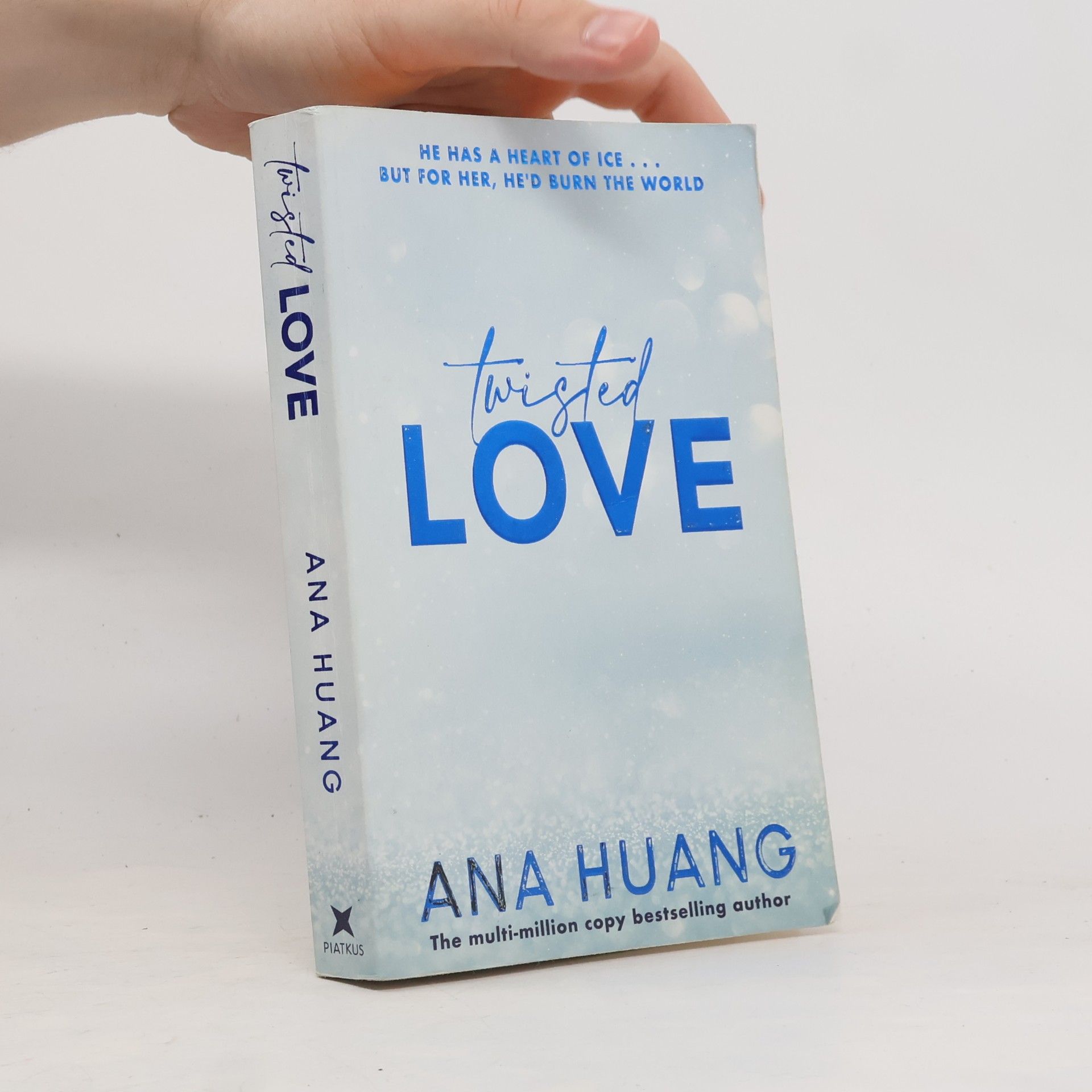 Ana Huang Twisted love. Twisted book one