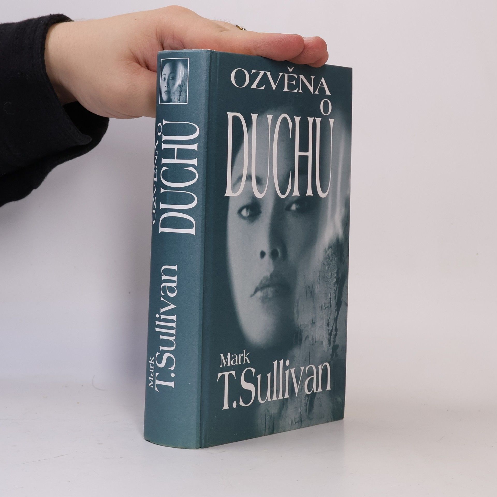 Mark Sullivan Ozvěna duchů