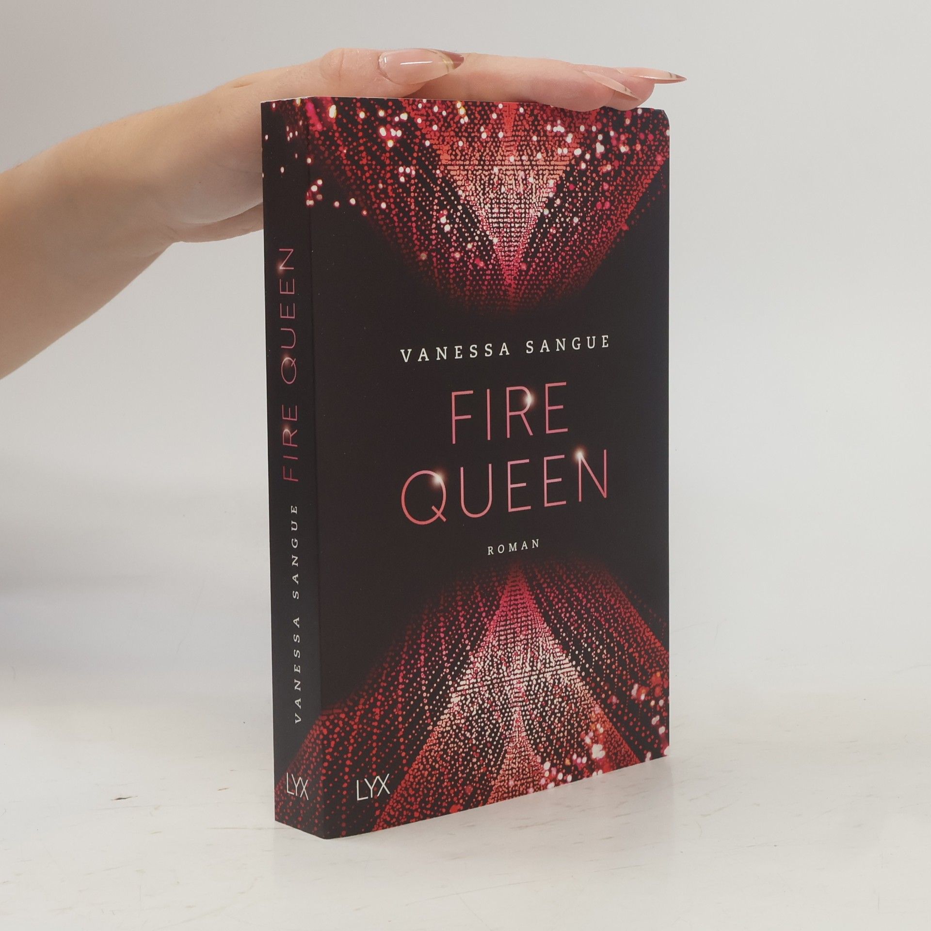 Vanessa Sangue Fire queen