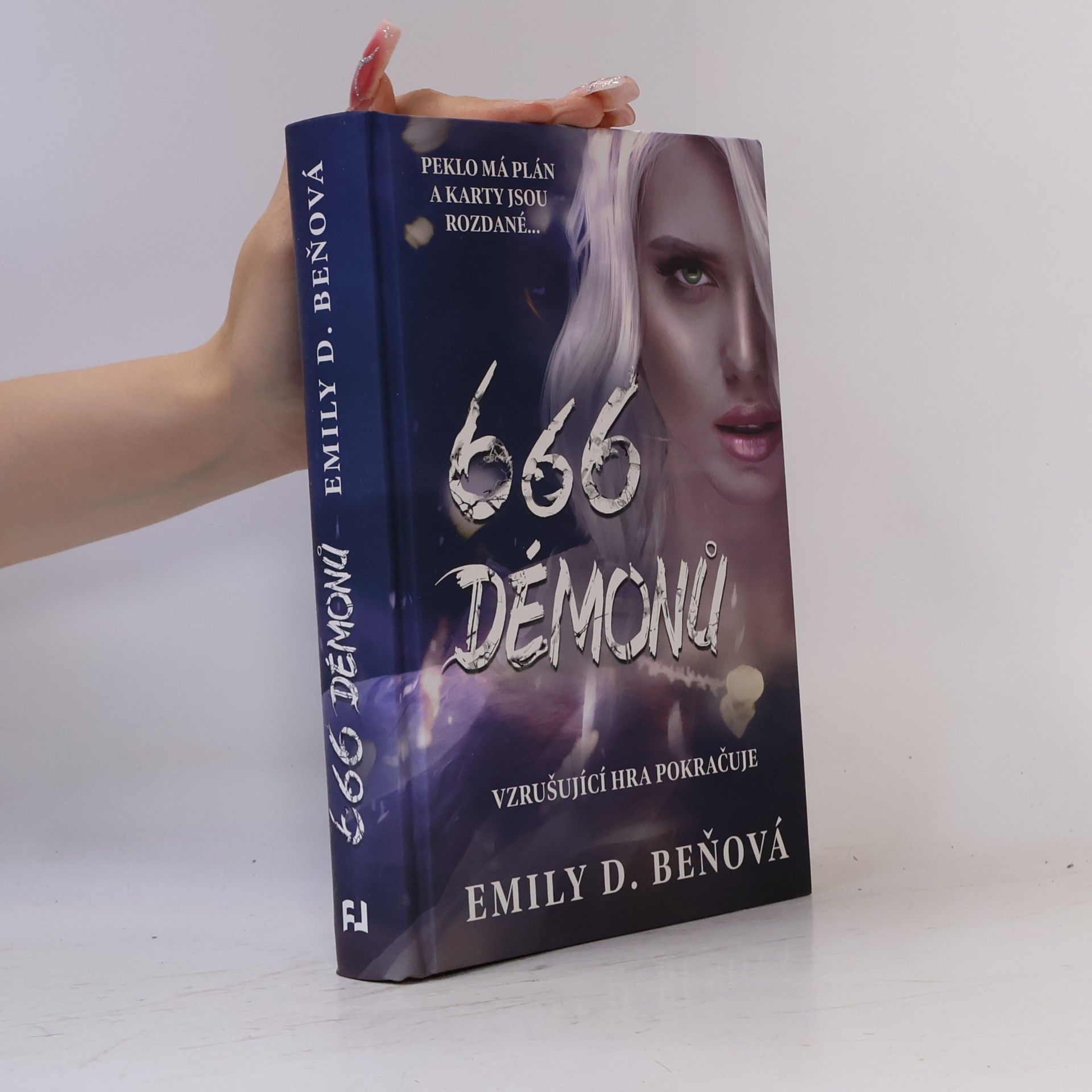 Emily D. Beňová 666 démonů