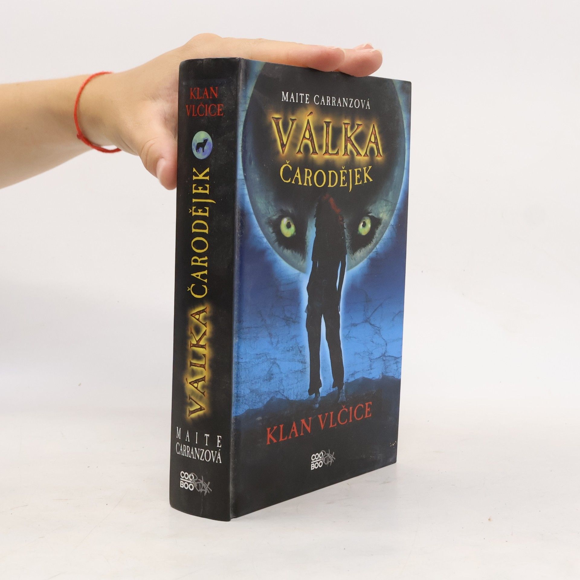 Maite Carranza Klan vlčice. Válka čarodějek. 1. díl