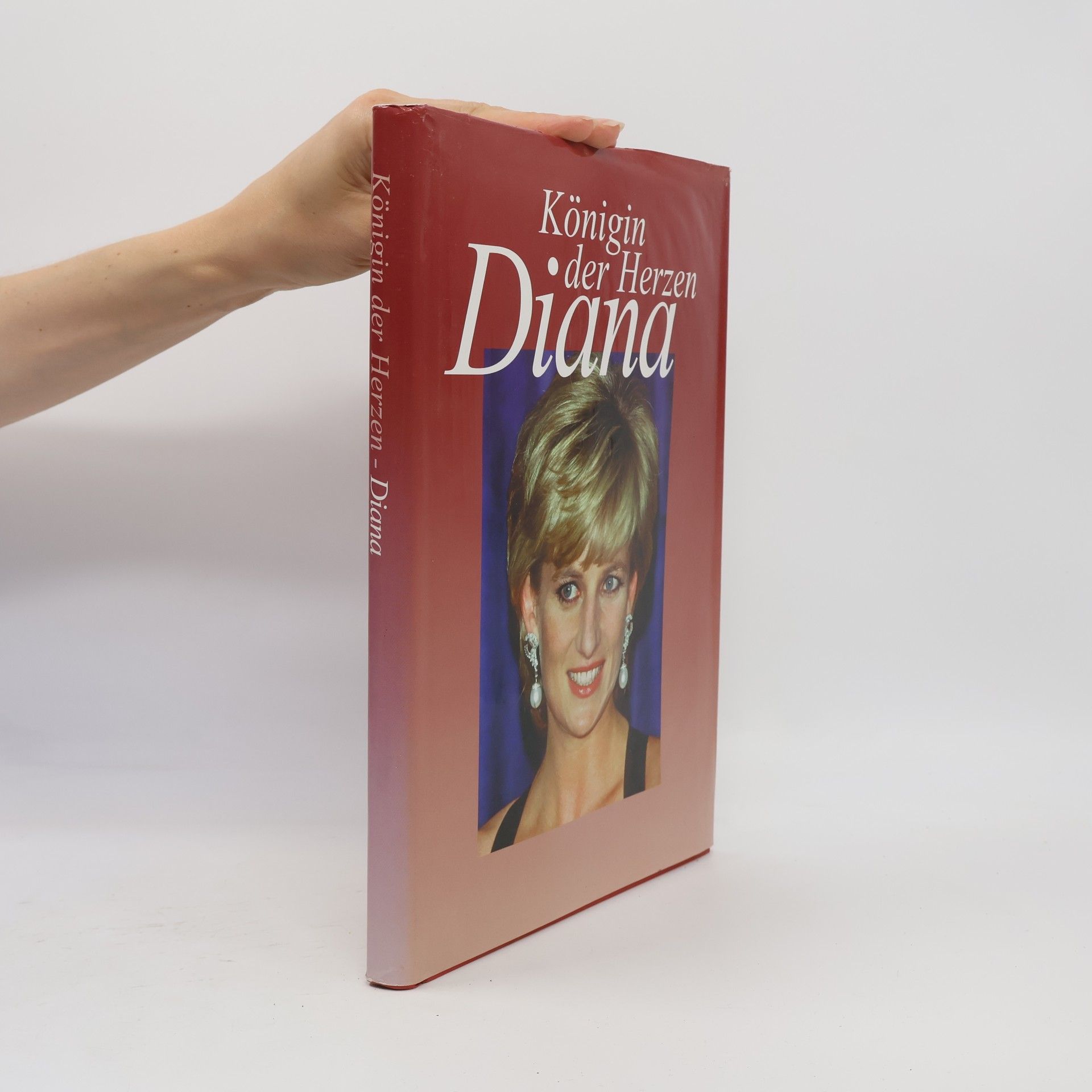 Collectif d'auteurs Königin der Herzen Diana