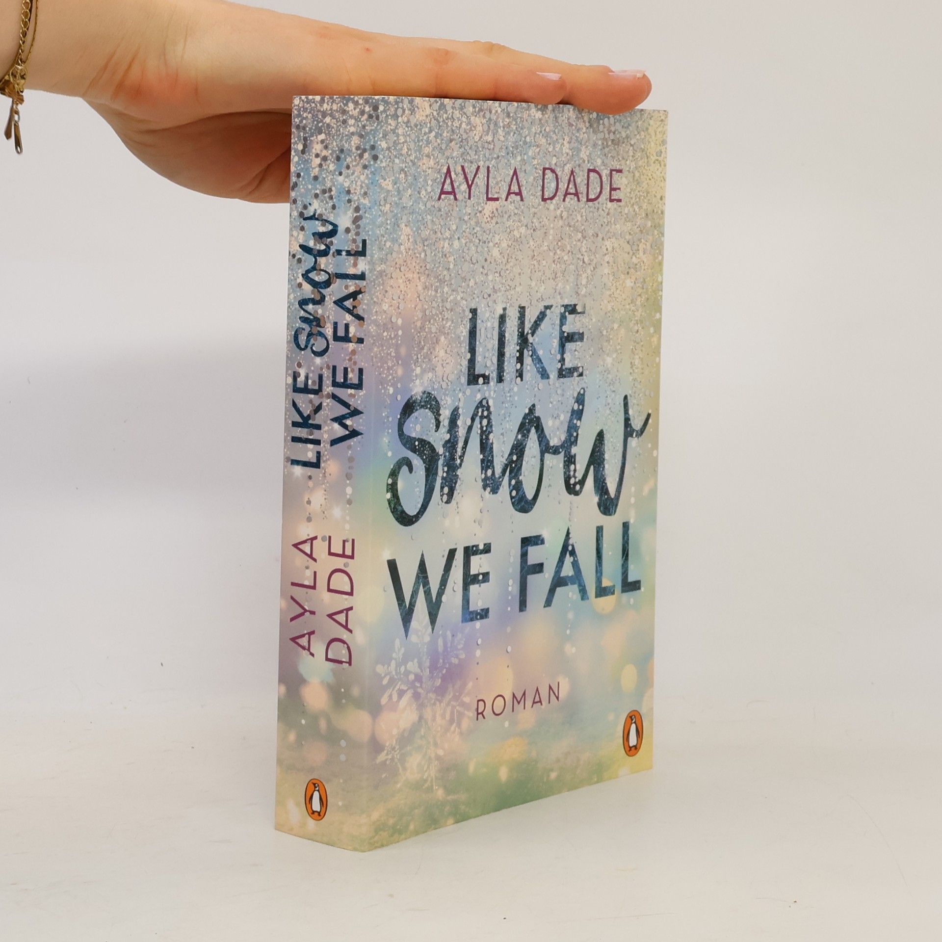 Ayla Dade Like snow we fall