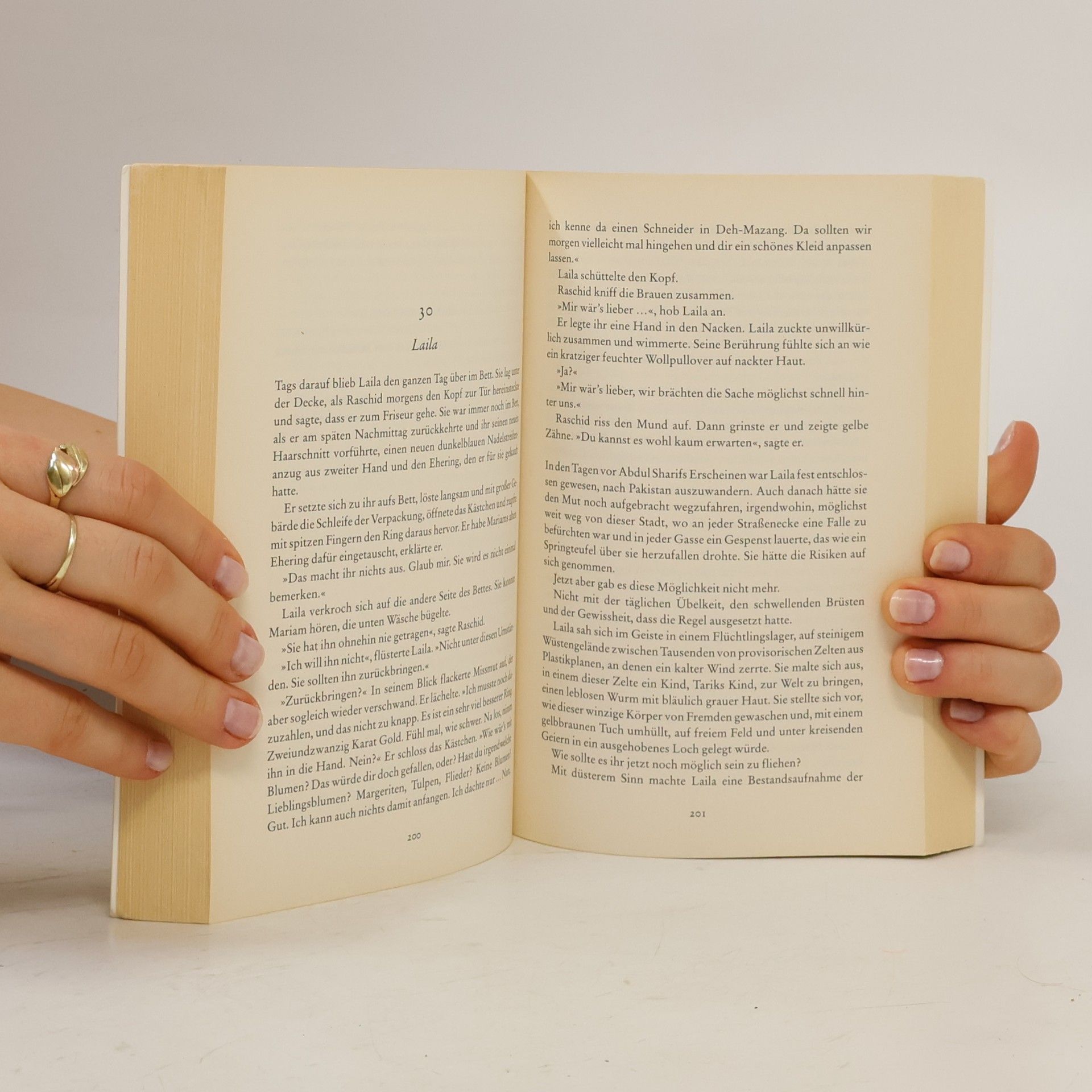 Khaled Hosseini Tausend strahlende Sonnen