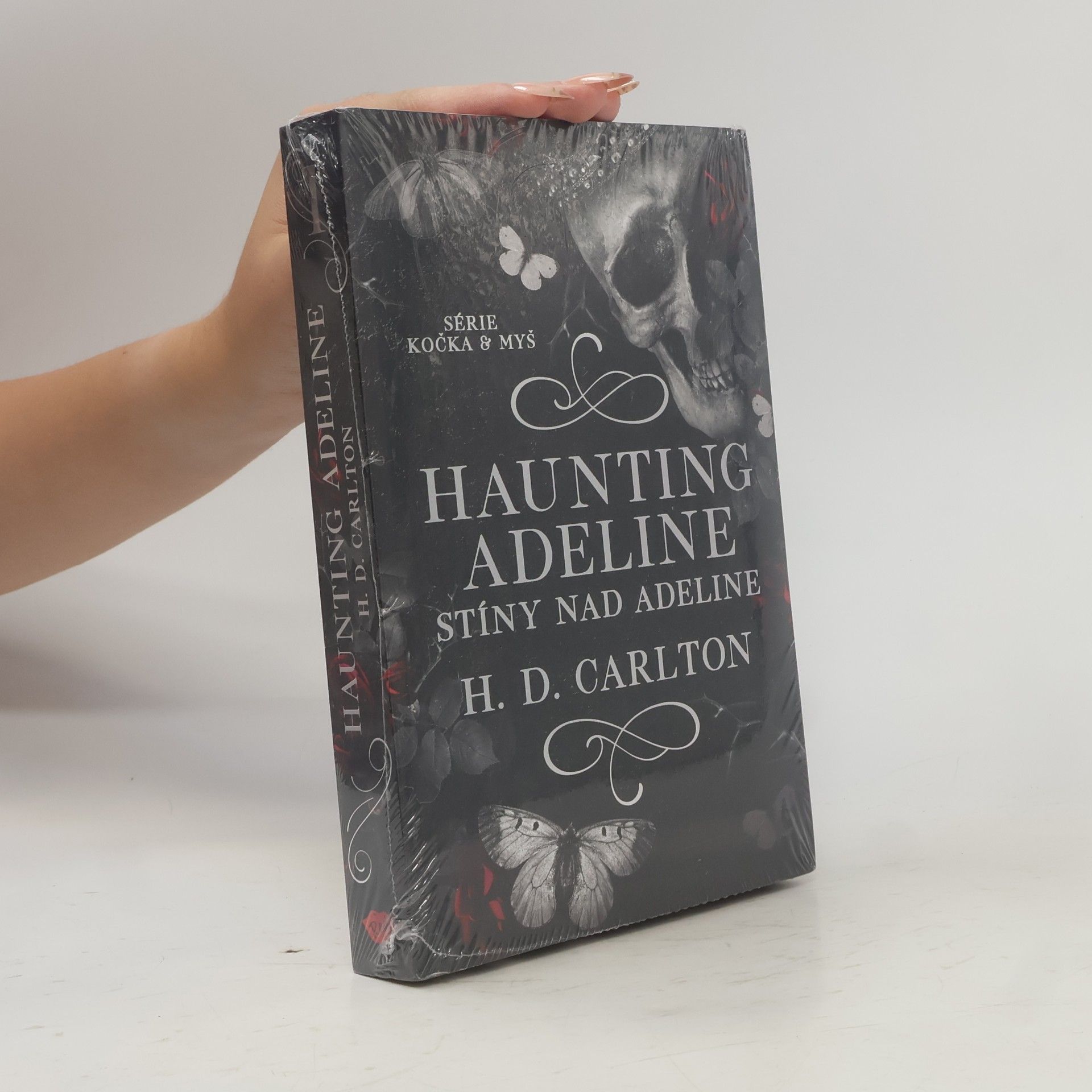 H. D. Carlton Haunting Adeline: Stíny nad Adeline