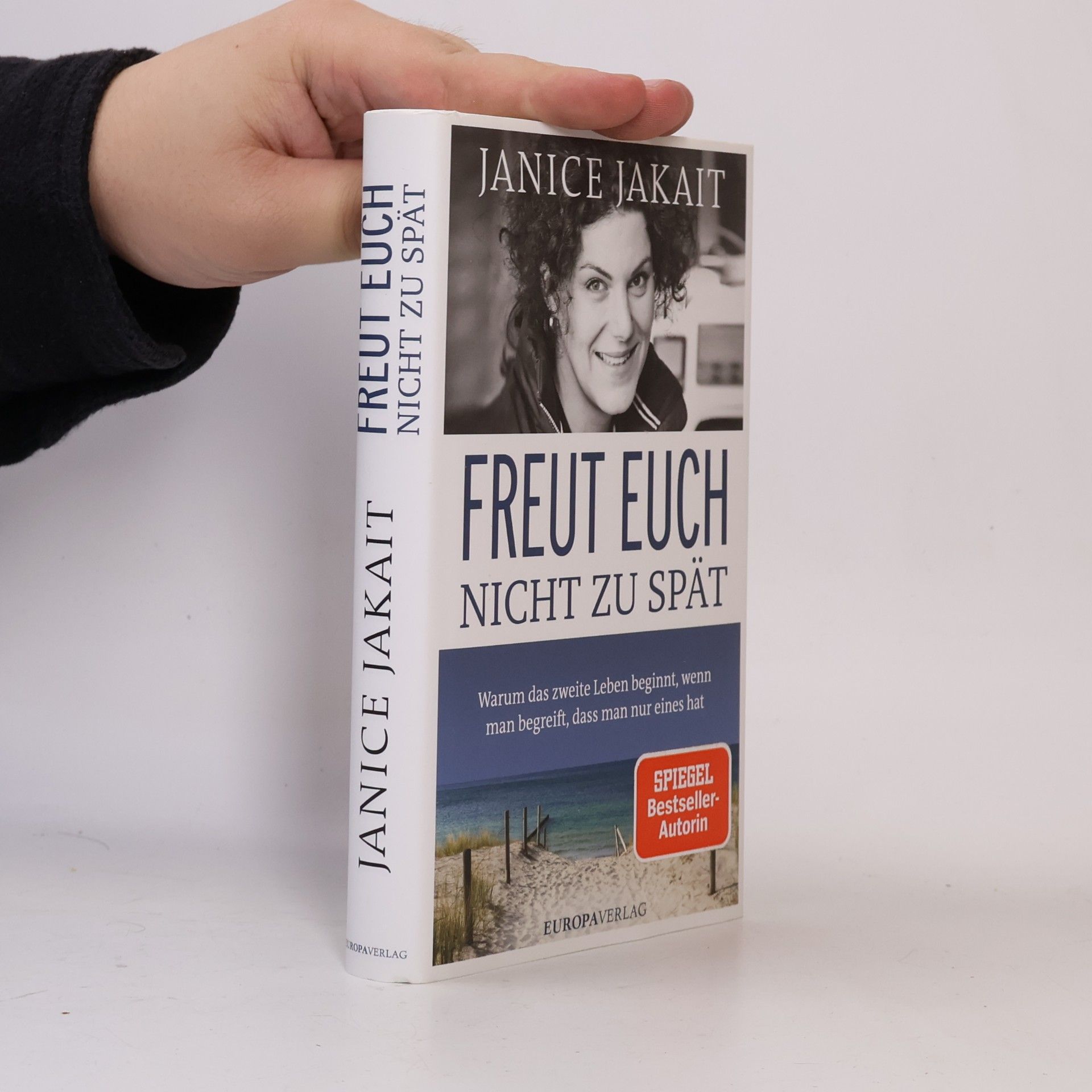 Janice Jakait Freut euch nicht zu spät
