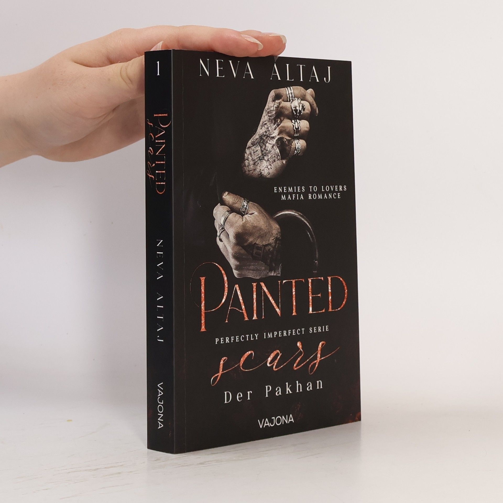 Neva Altaj Painted Scars - Der Pakhan / Perfectly Imperfect Bd.1